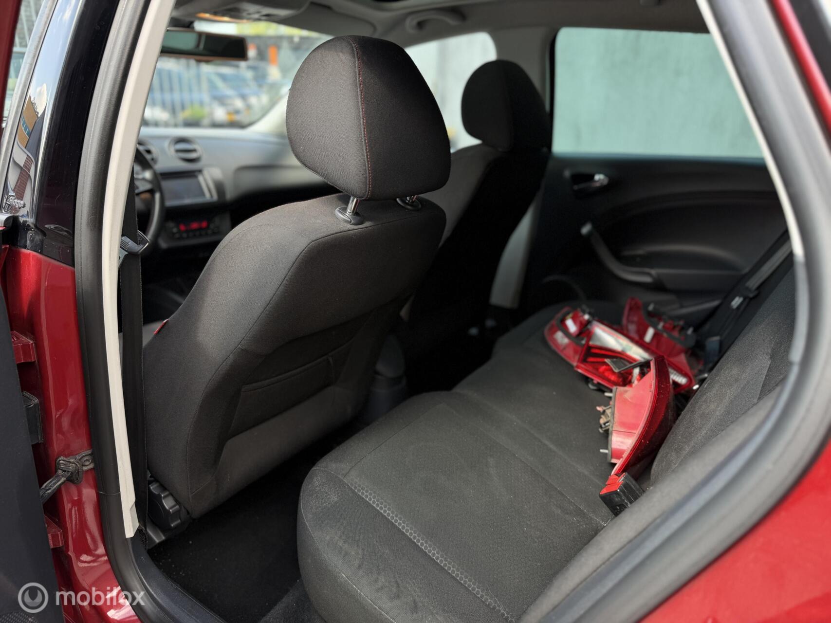 Foto van Seat Ibiza ST