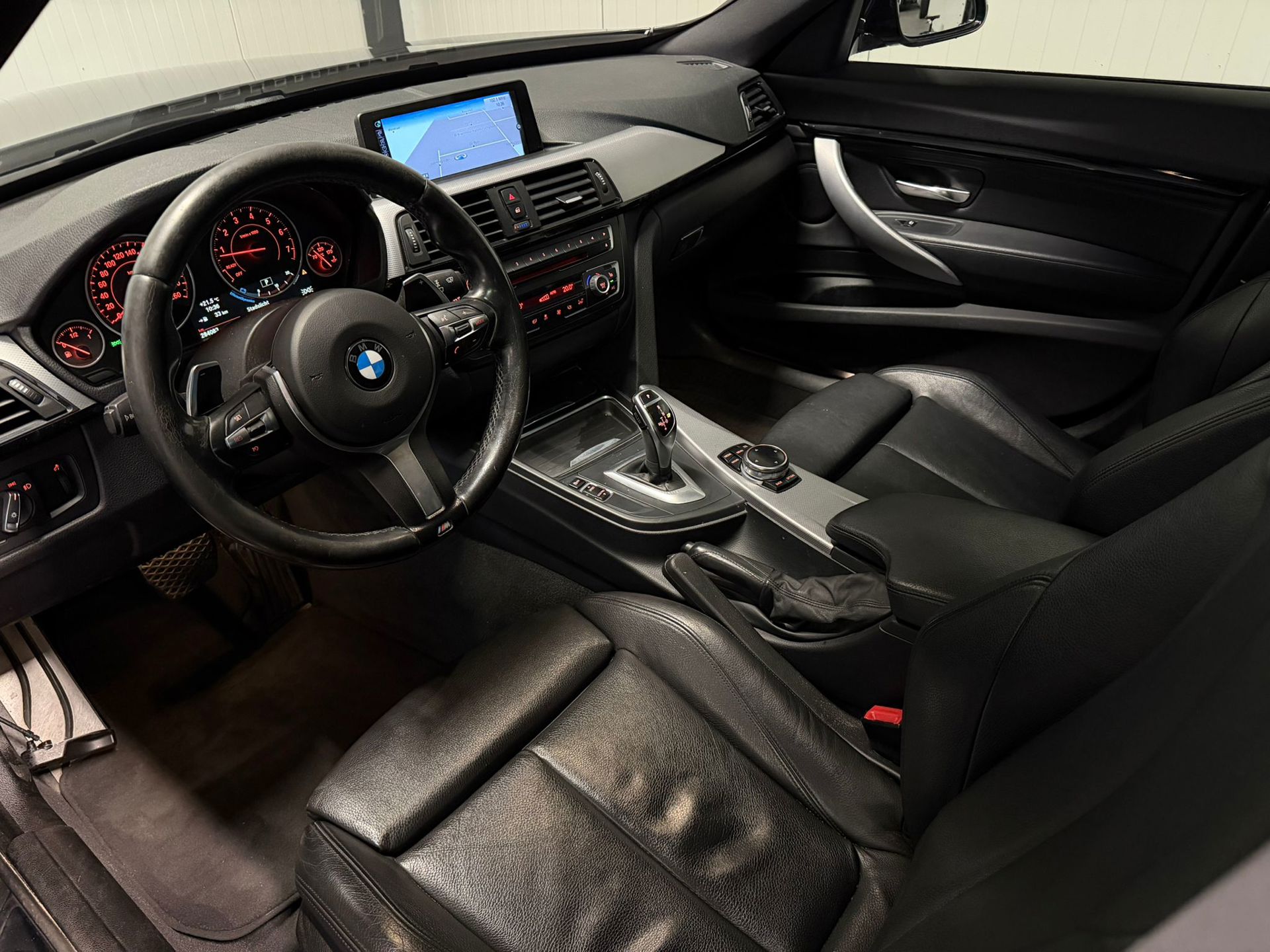 Foto van BMW 320i
