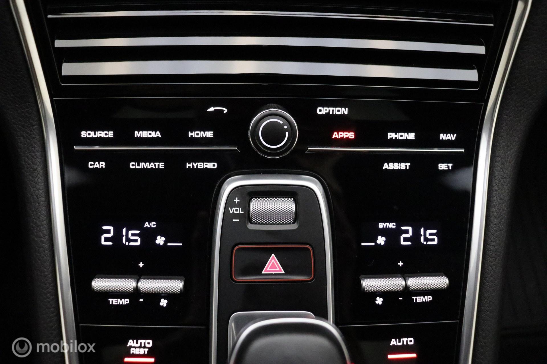 Foto van Porsche Panamera 4 E-hybrid
