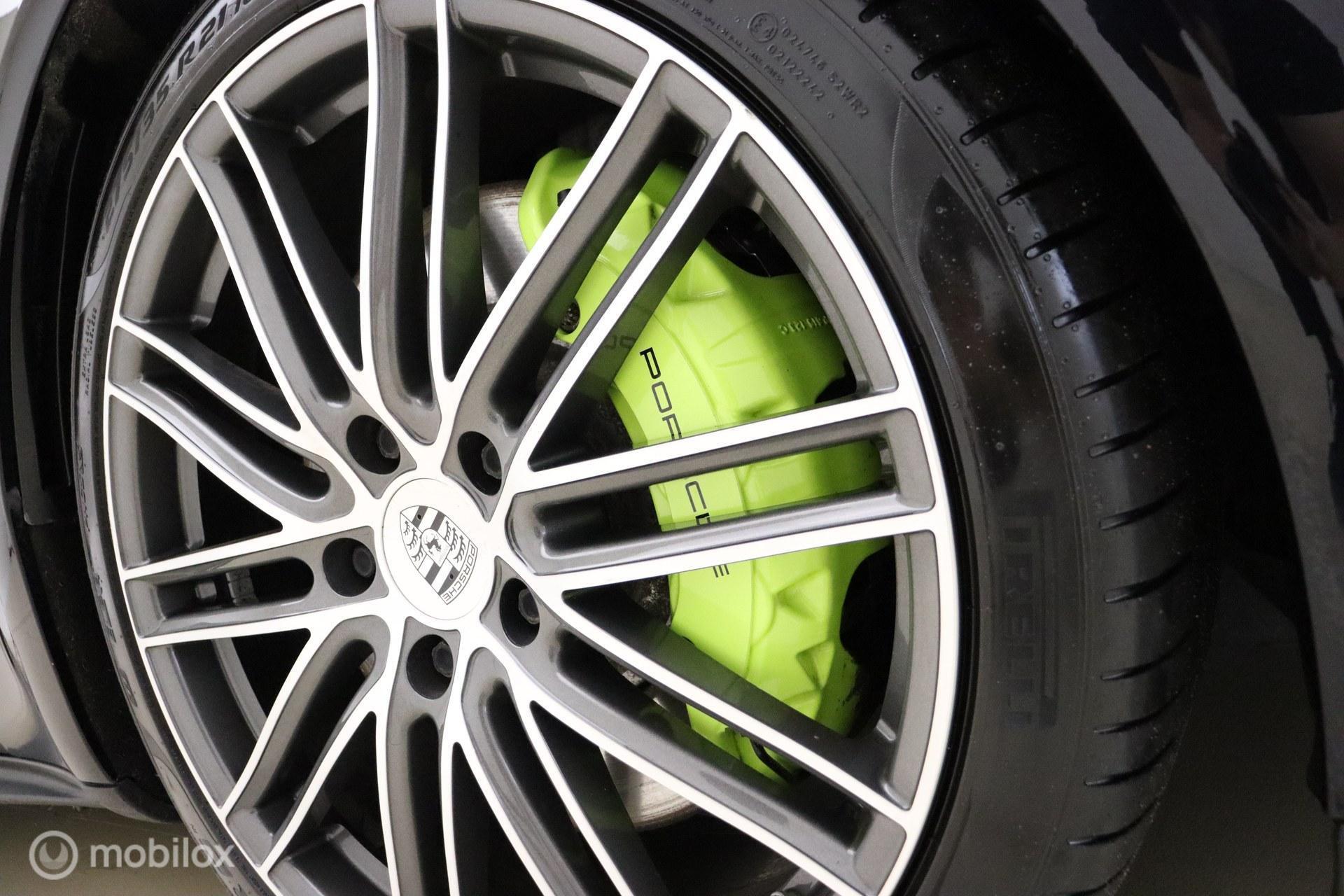 Foto van Porsche Panamera 4 E-hybrid