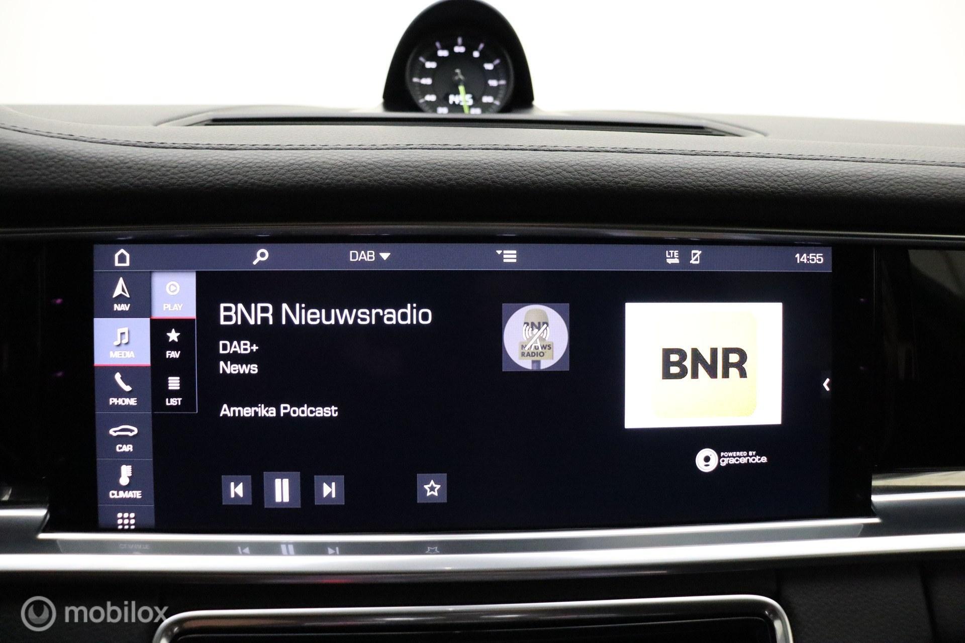 Foto van Porsche Panamera 4 E-hybrid