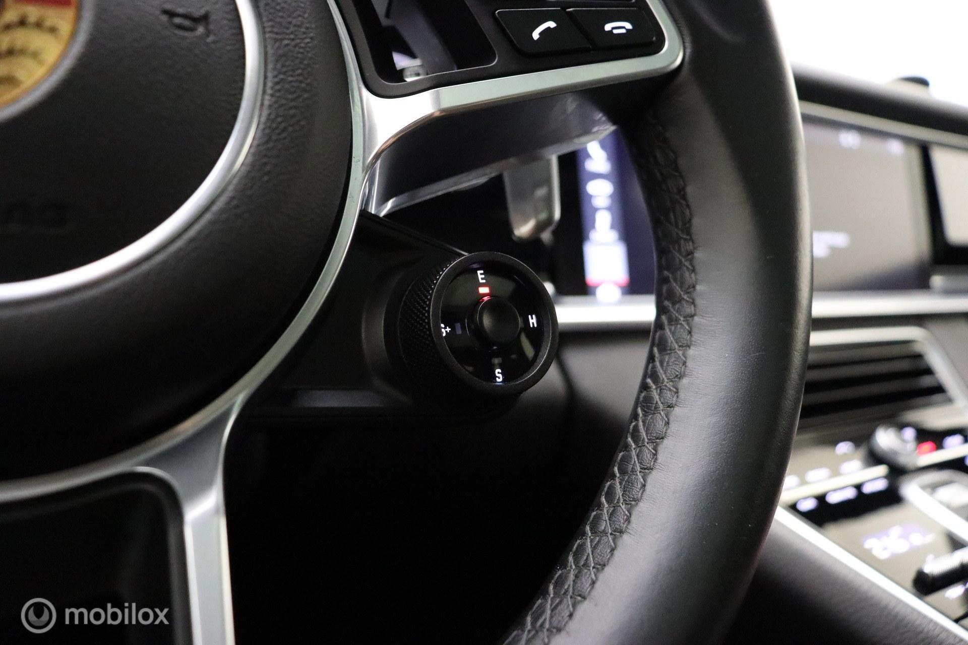Foto van Porsche Panamera 4 E-hybrid