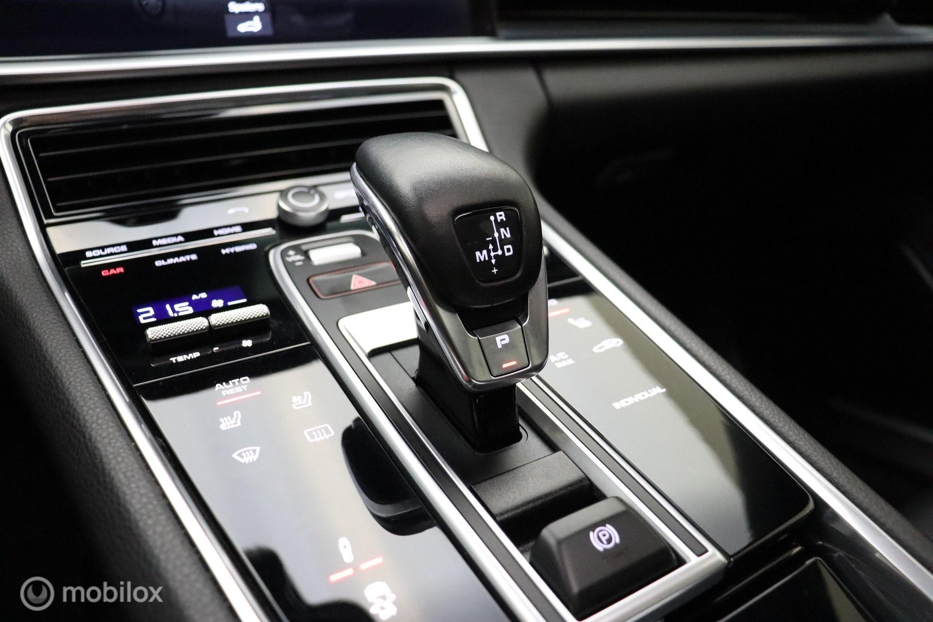 Foto van Porsche Panamera 4 E-hybrid