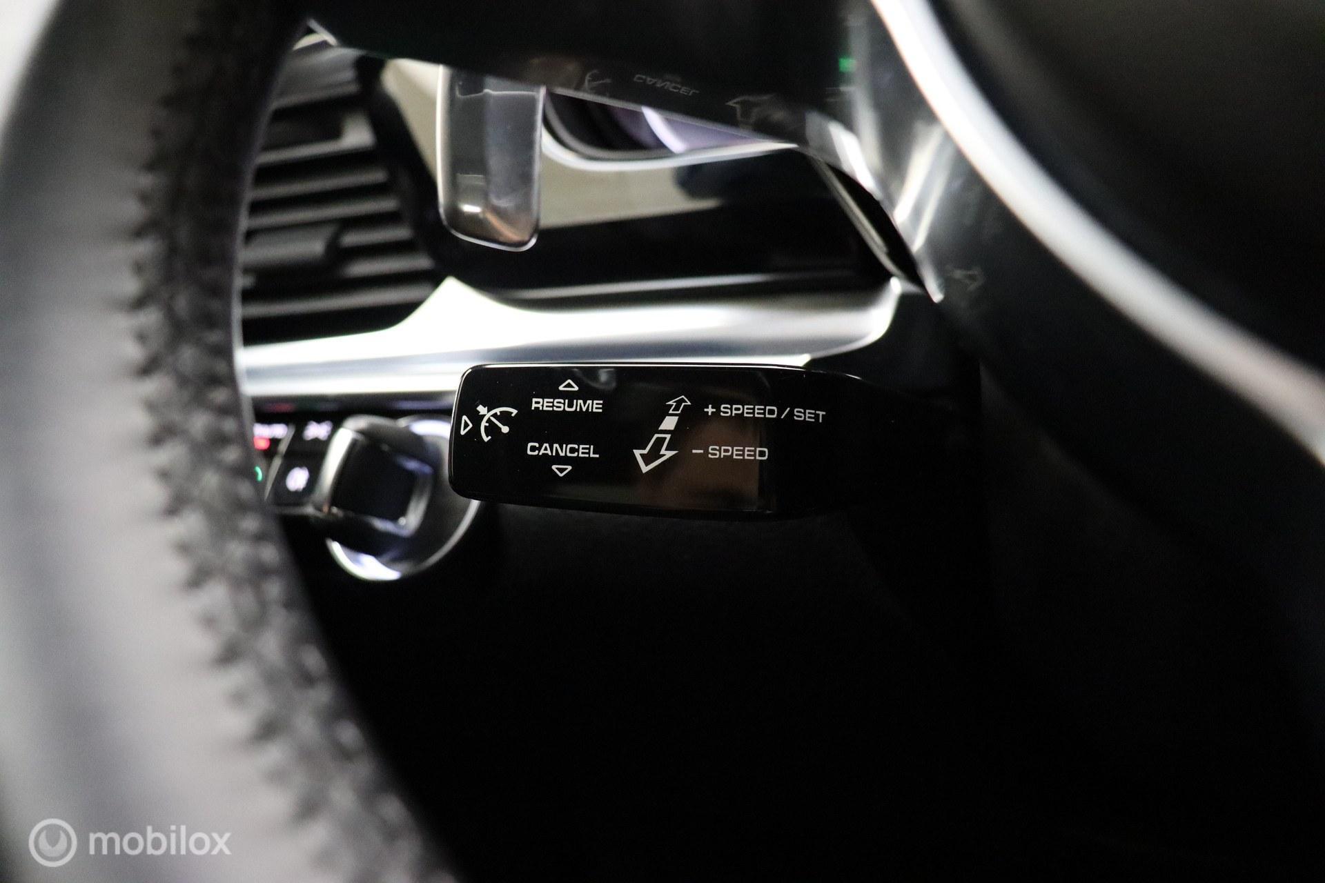 Foto van Porsche Panamera 4 E-hybrid