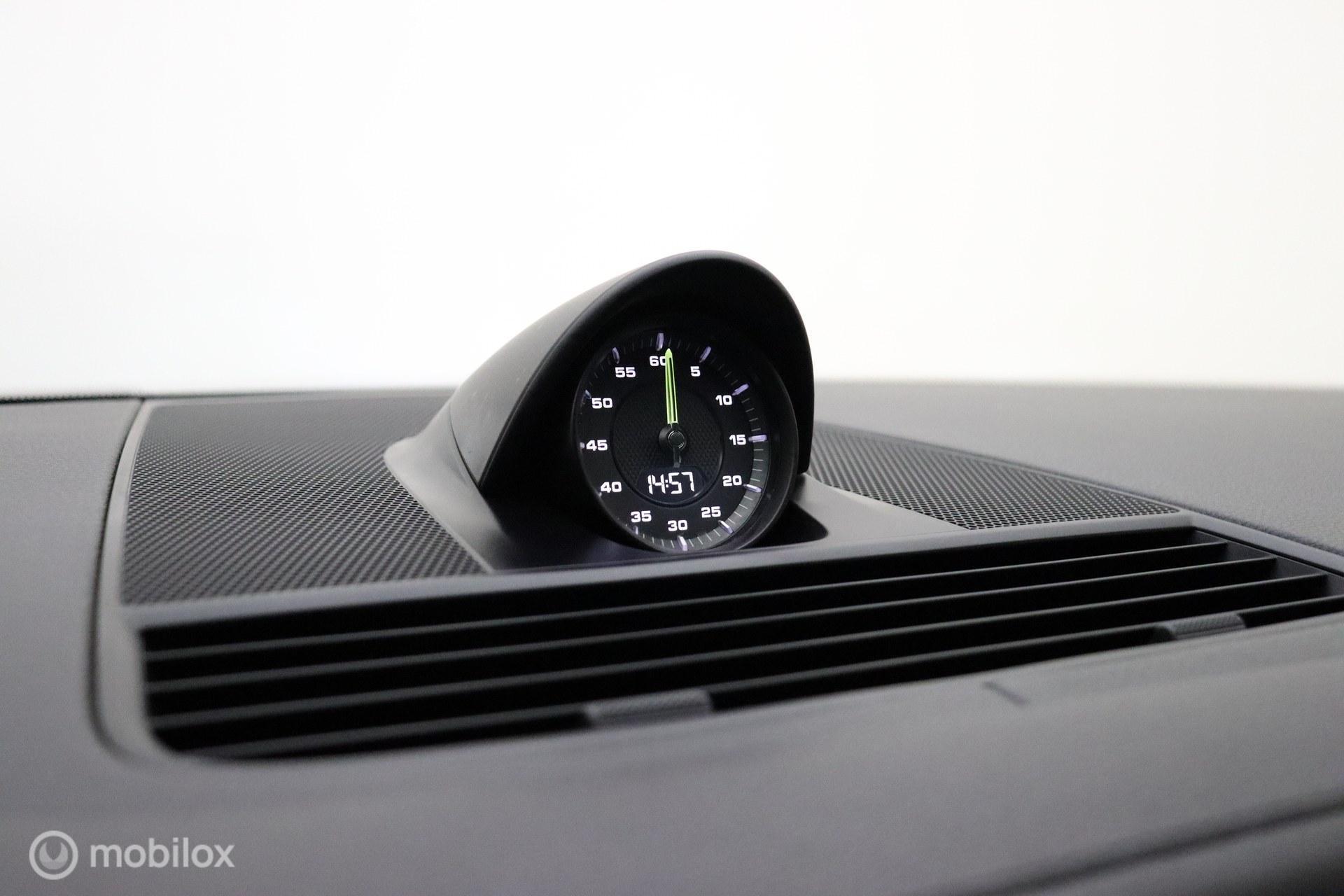 Foto van Porsche Panamera 4 E-hybrid