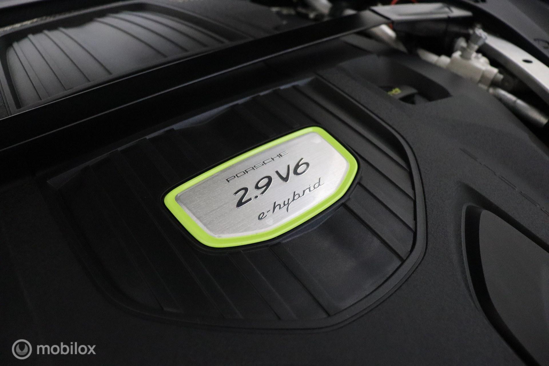 Foto van Porsche Panamera 4 E-hybrid