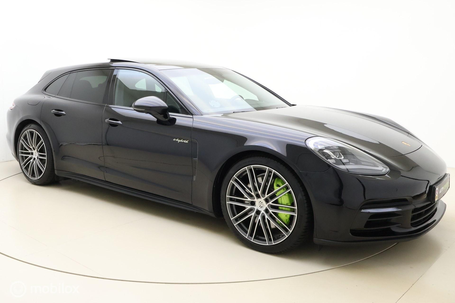 Foto van Porsche Panamera 4 E-hybrid