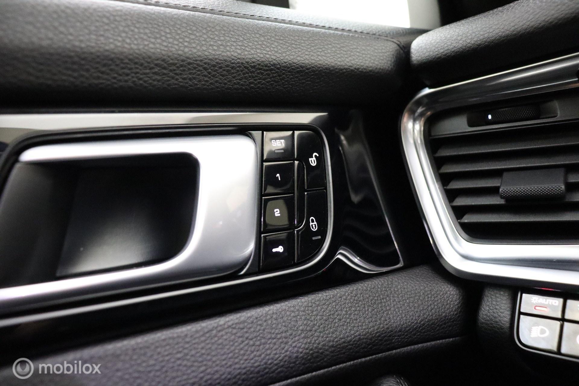 Foto van Porsche Panamera 4 E-hybrid