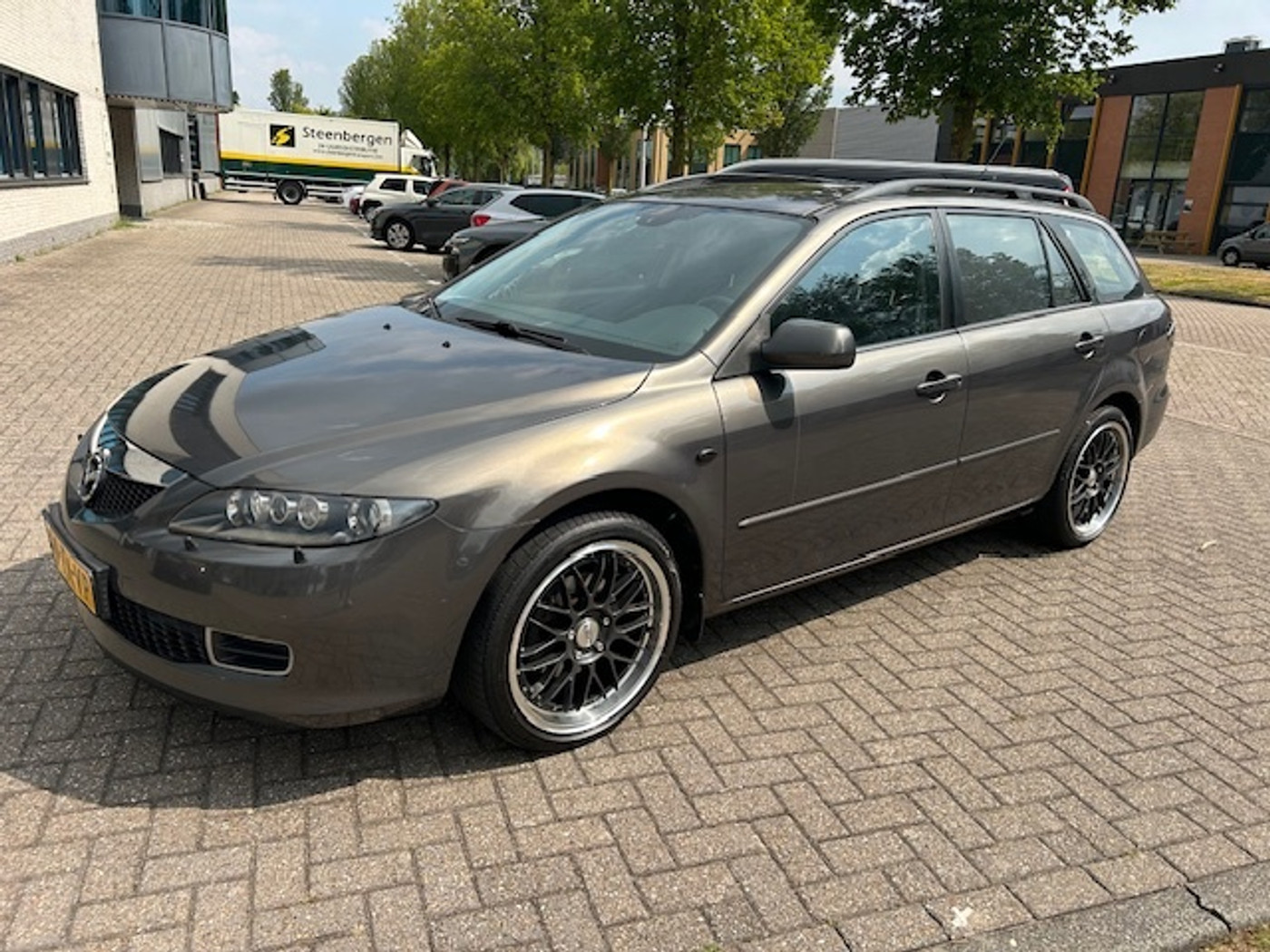 Mazda Mazda 6 2.0i Executive 2006 - voorkant