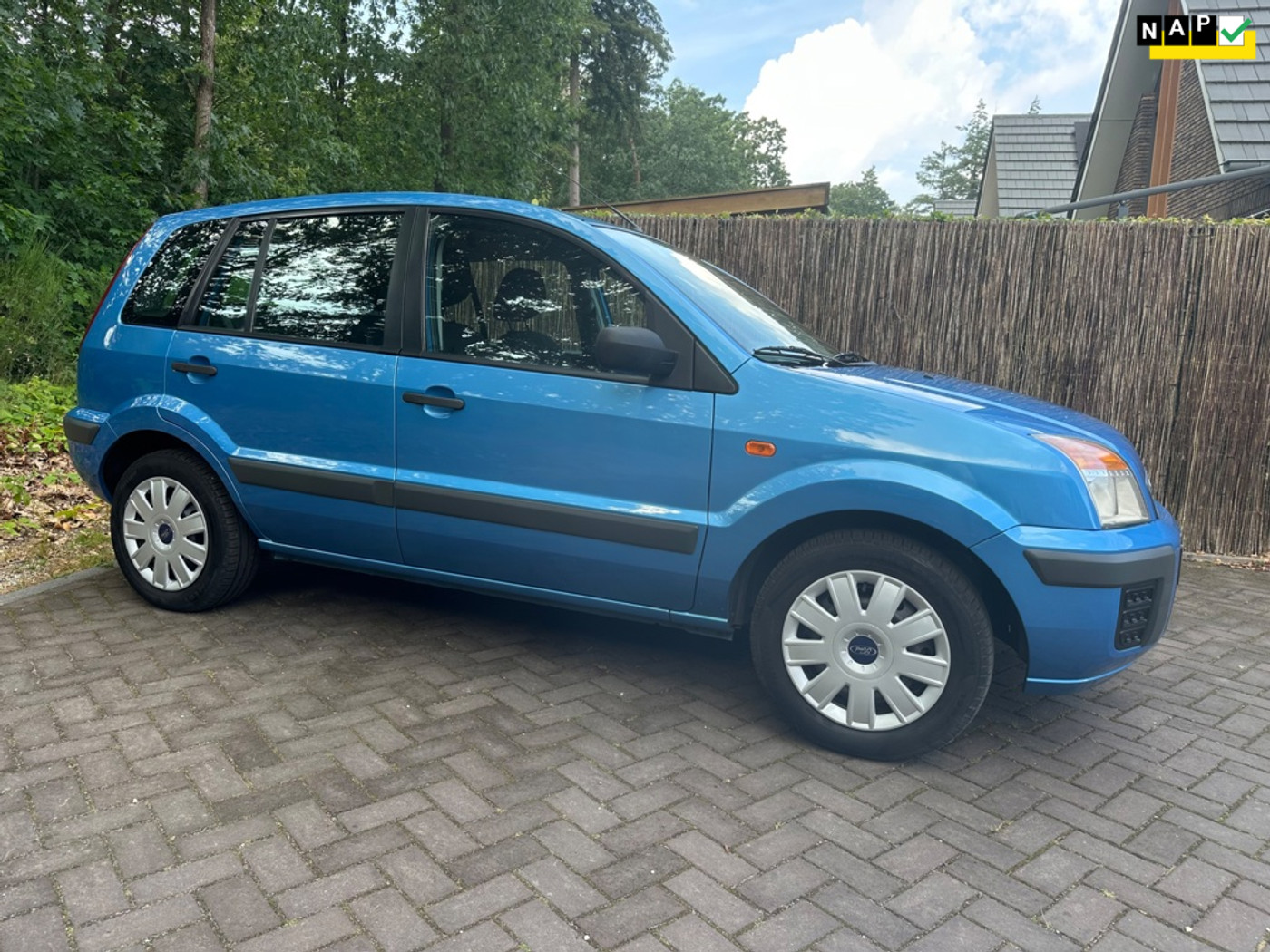 Ford Fusion 1.4-16V Cool & Sound Airco/Aux/Hoge Instap/Elek-pakket/Nette auto 2010 - voorkant