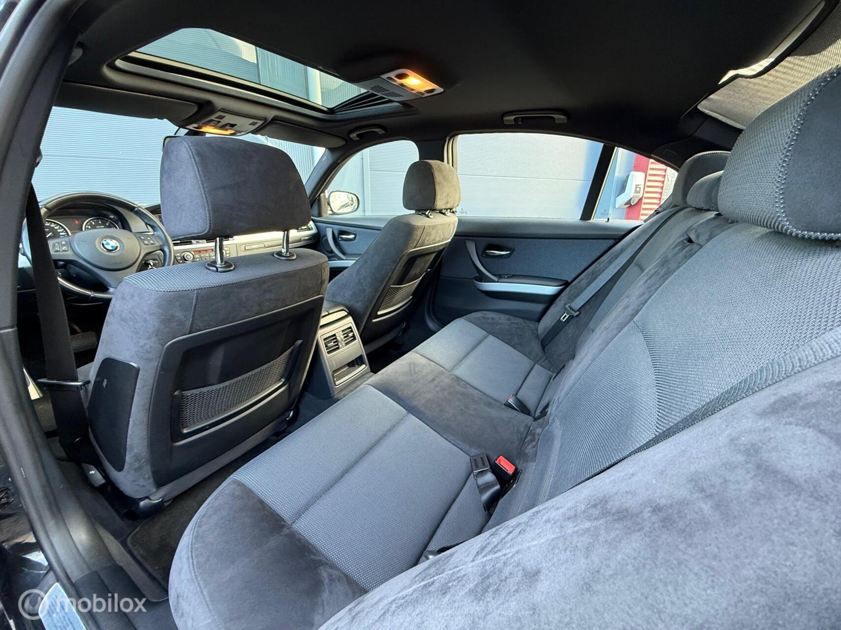 Foto van BMW 330i xDrive