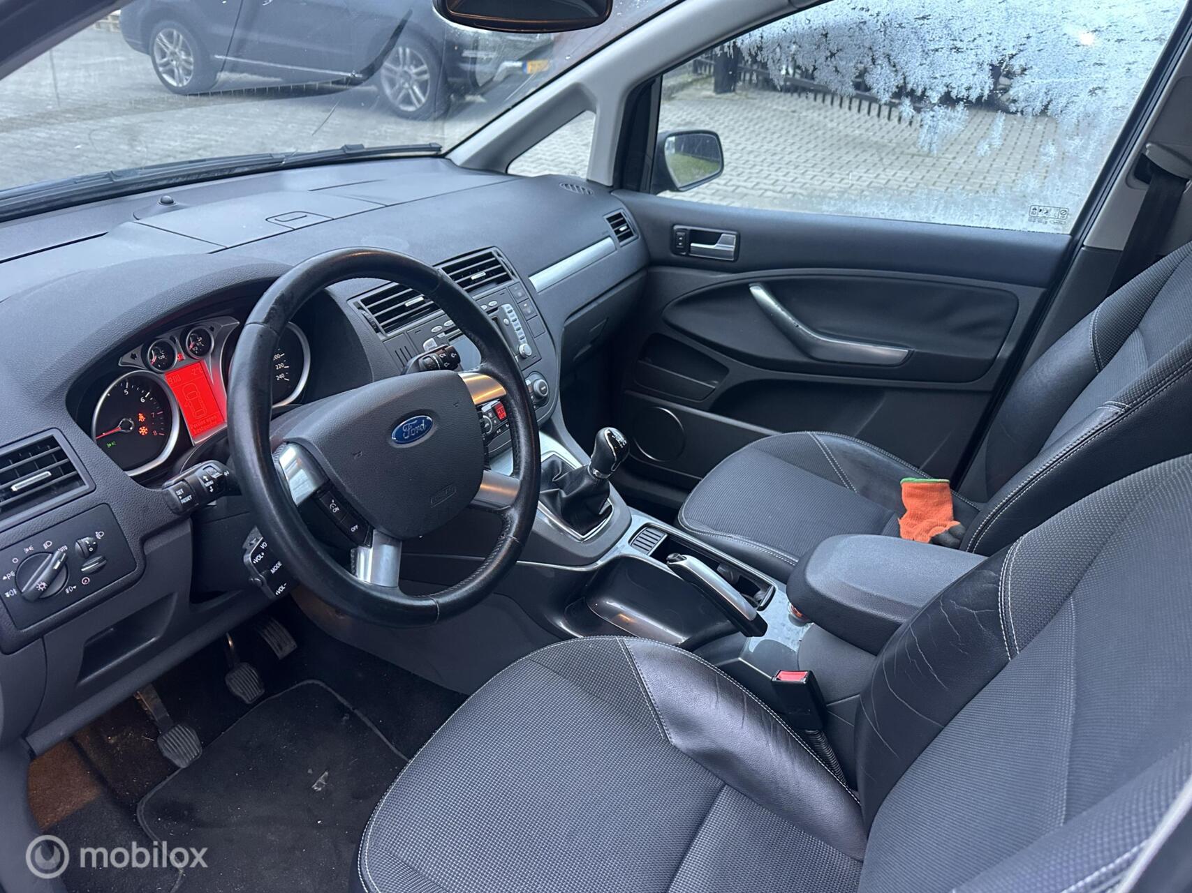 Foto van Ford C-max