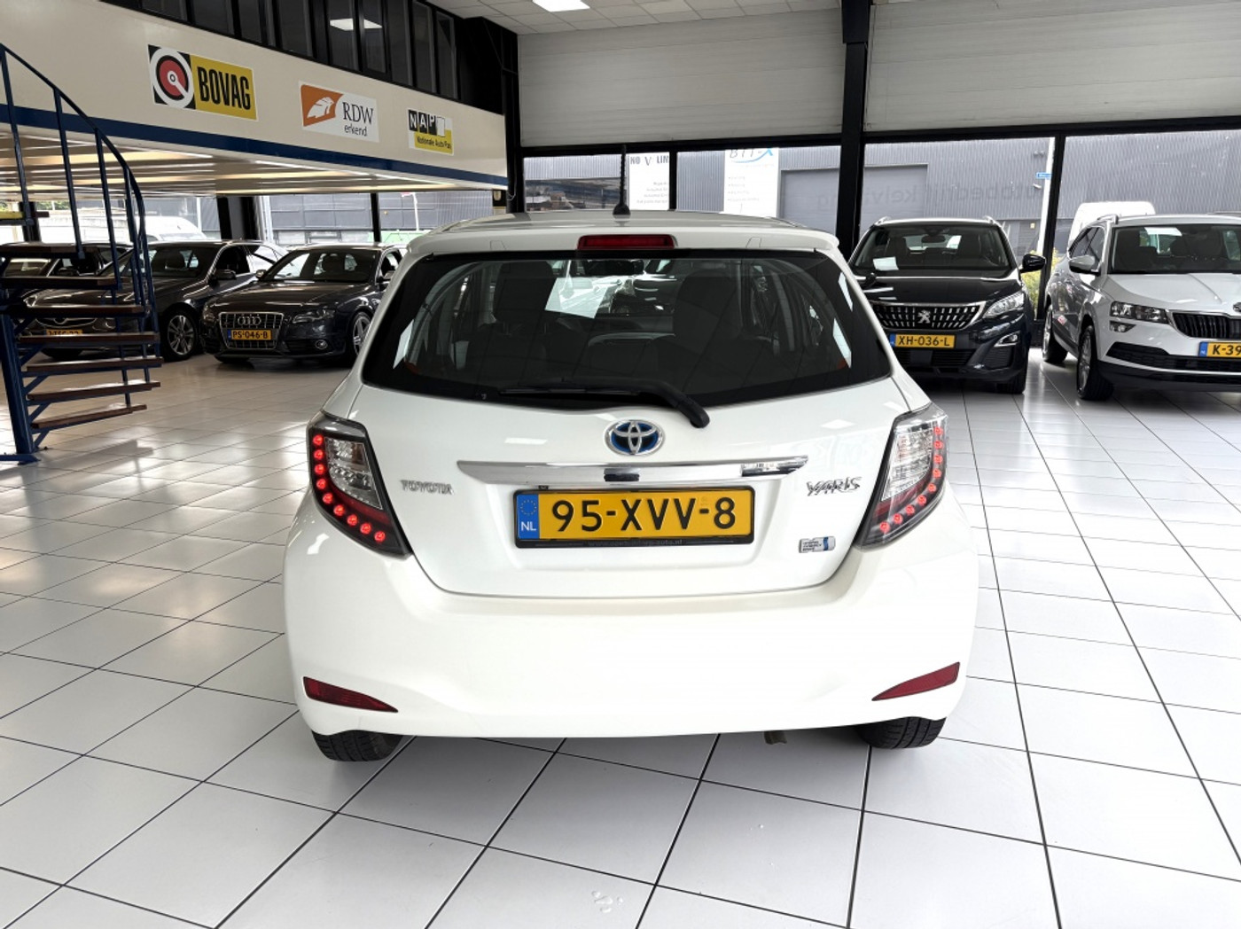 Foto van Toyota Toyota Yaris Hybrid
