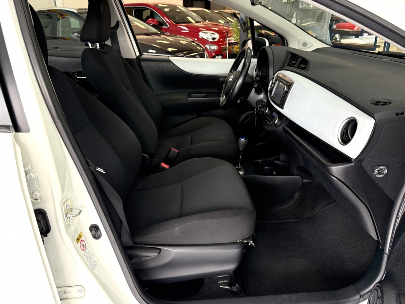 Foto van Toyota Toyota Yaris Hybrid