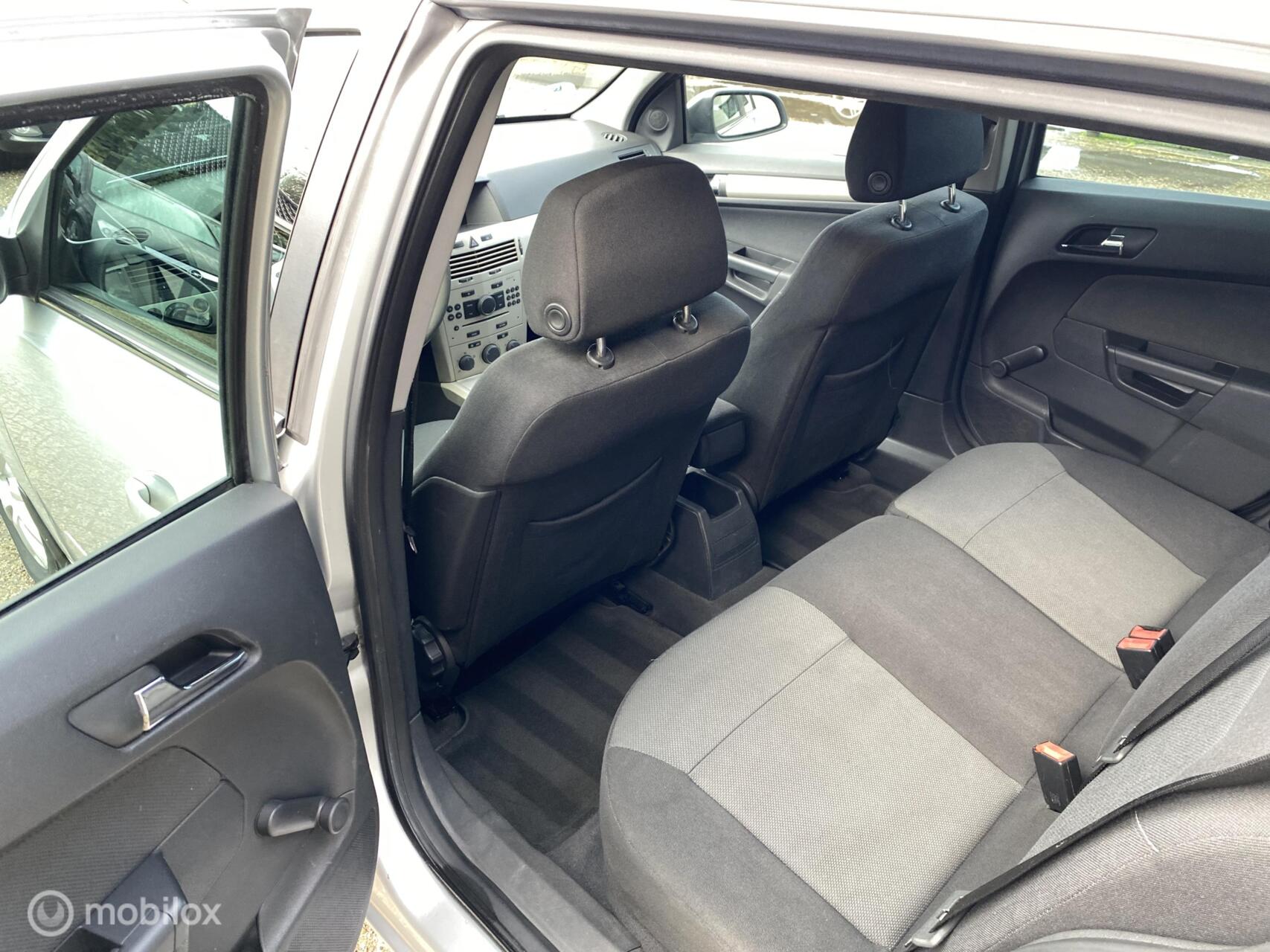 Foto van Opel Astra Wagon