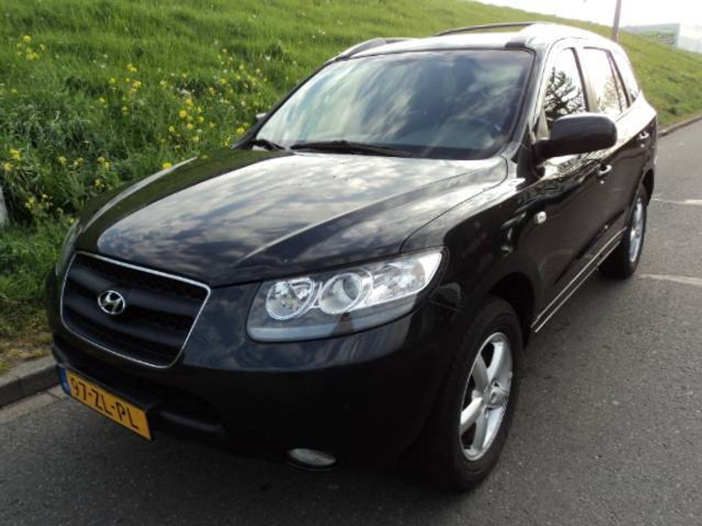 Hyundai Santa Fe 2.2 CRDi VGT 2WD DynamicVersion 7Persoons Nw Apk 2008 - voorkant