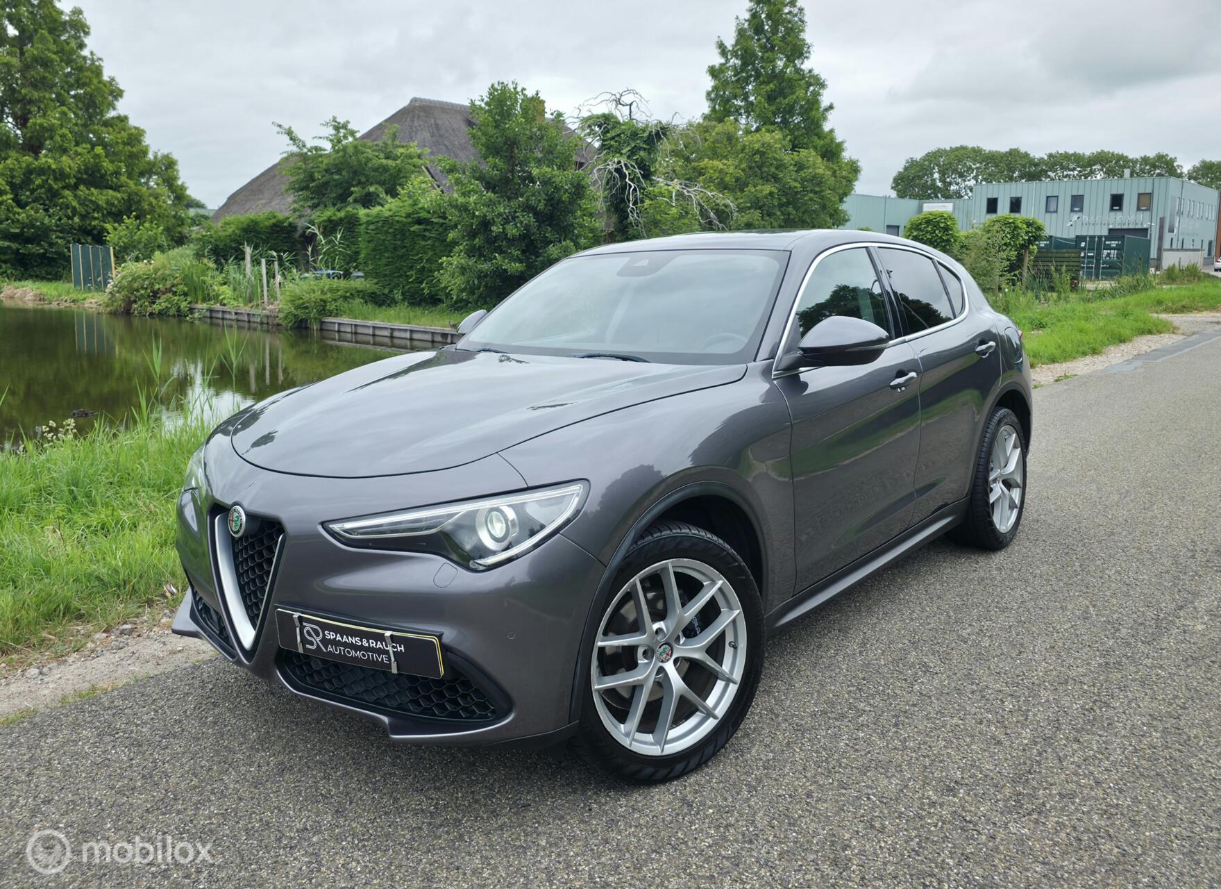Alfa Romeo Stelvio 2.0 T AWD First Edition 2017 - voorkant