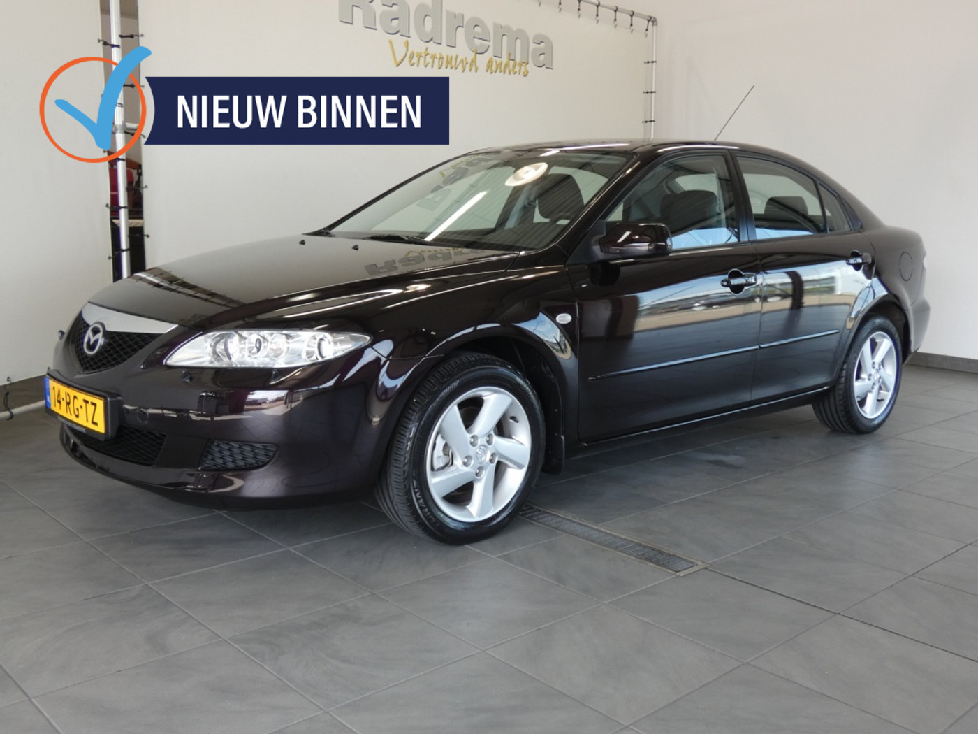 Mazda Mazda 6 2.0i Executive 2005 - voorkant
