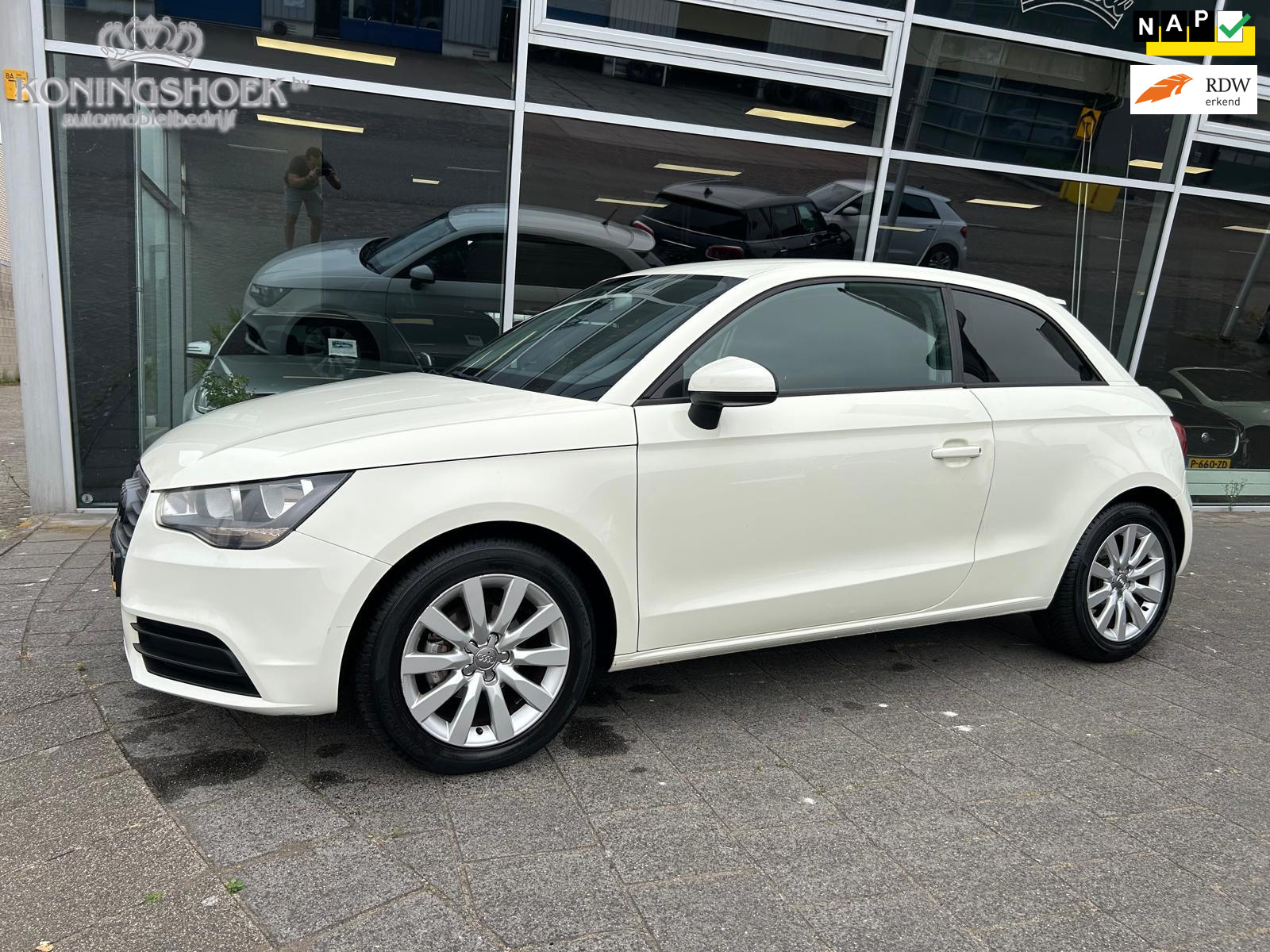 Audi Audi A1 1.2 TFSI Connect 2011 - voorkant