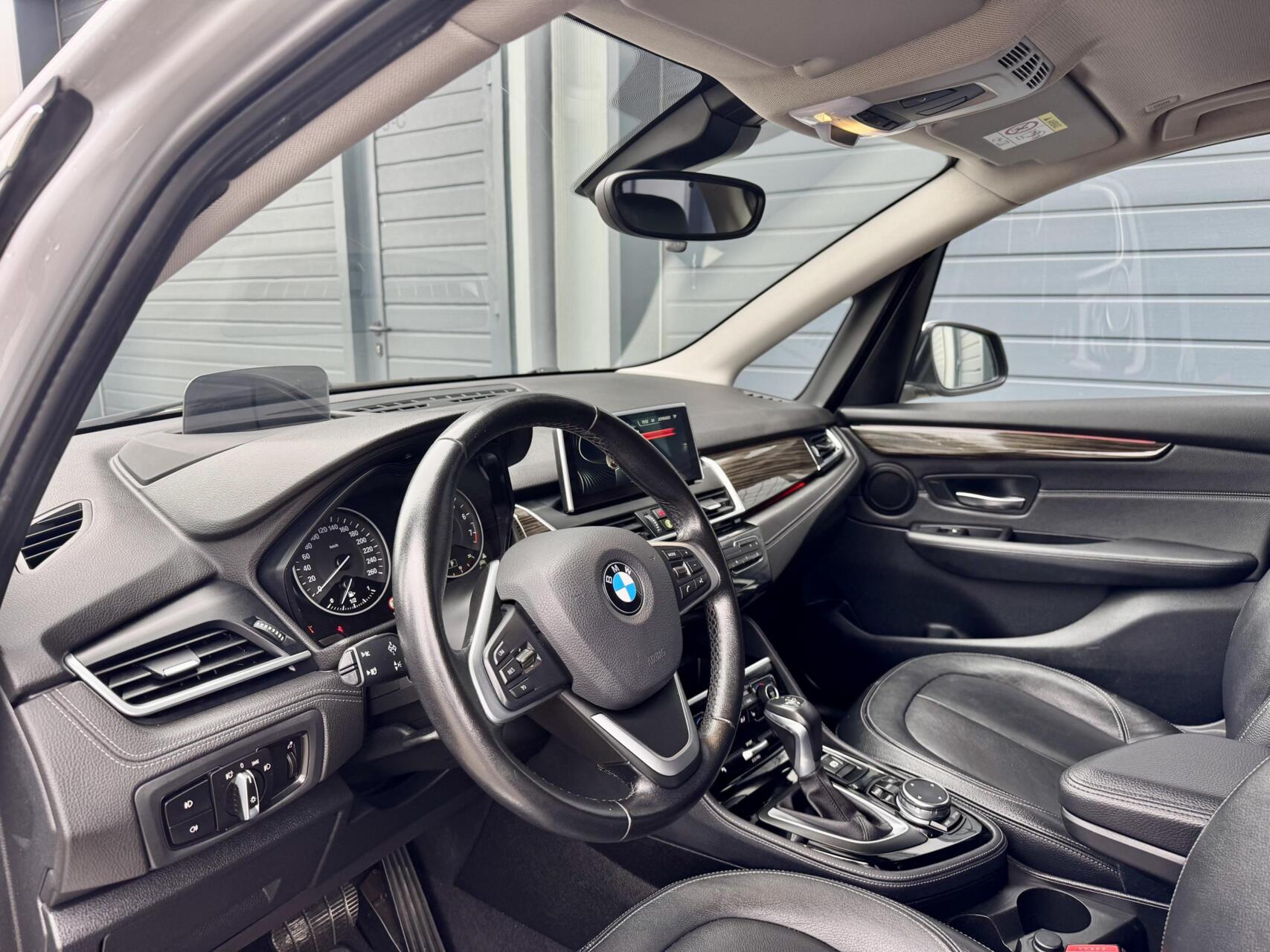 Foto van BMW 220i Active Tourer
