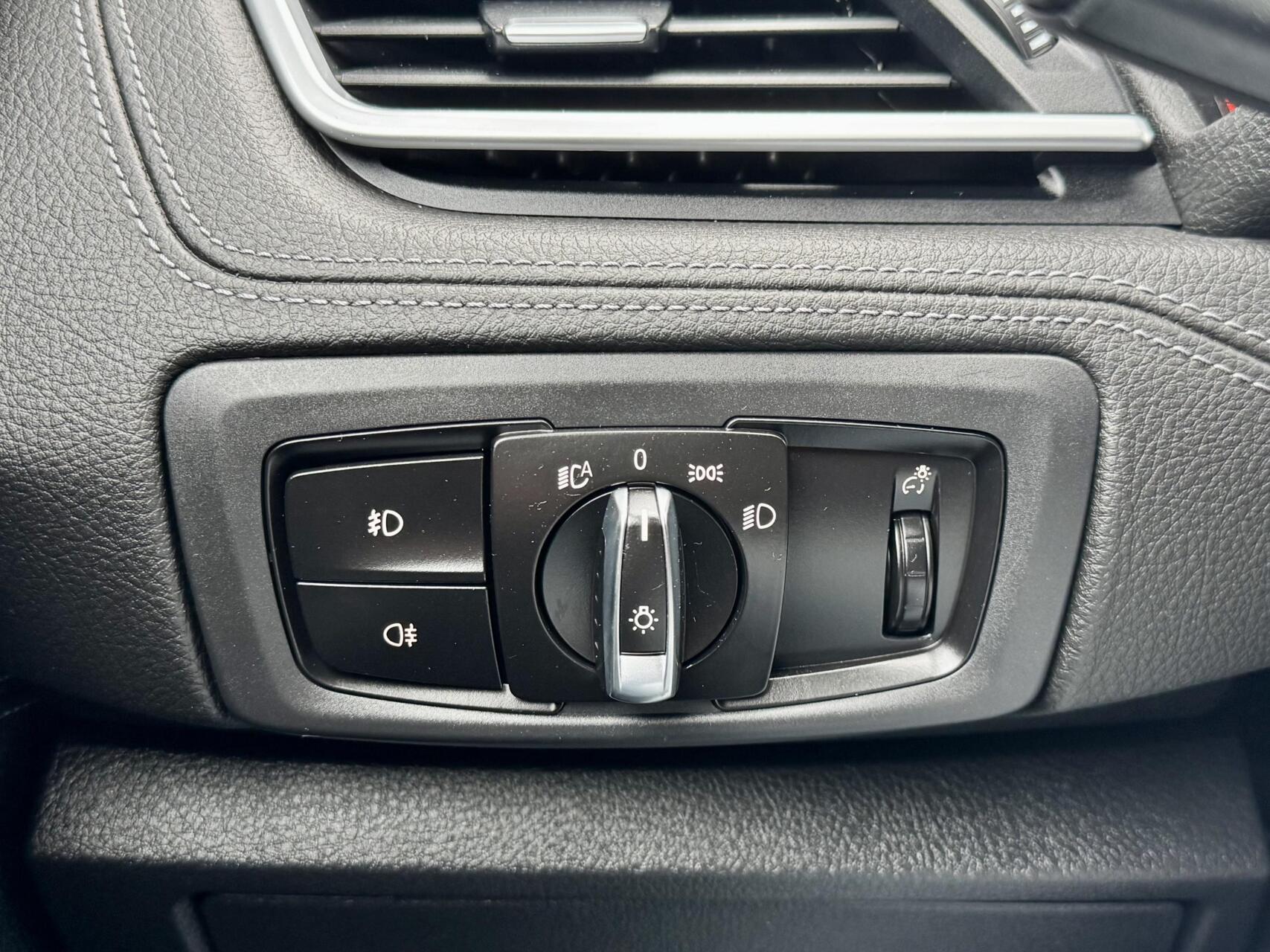 Foto van BMW 220i Active Tourer