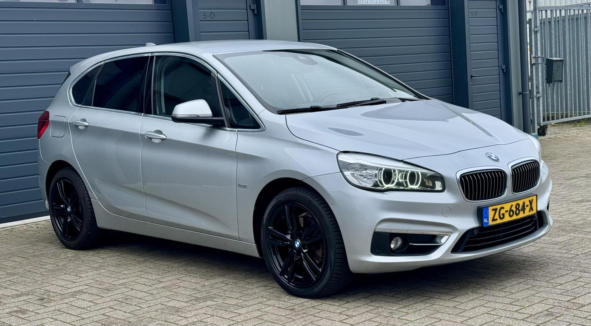 Foto van BMW 220i Active Tourer