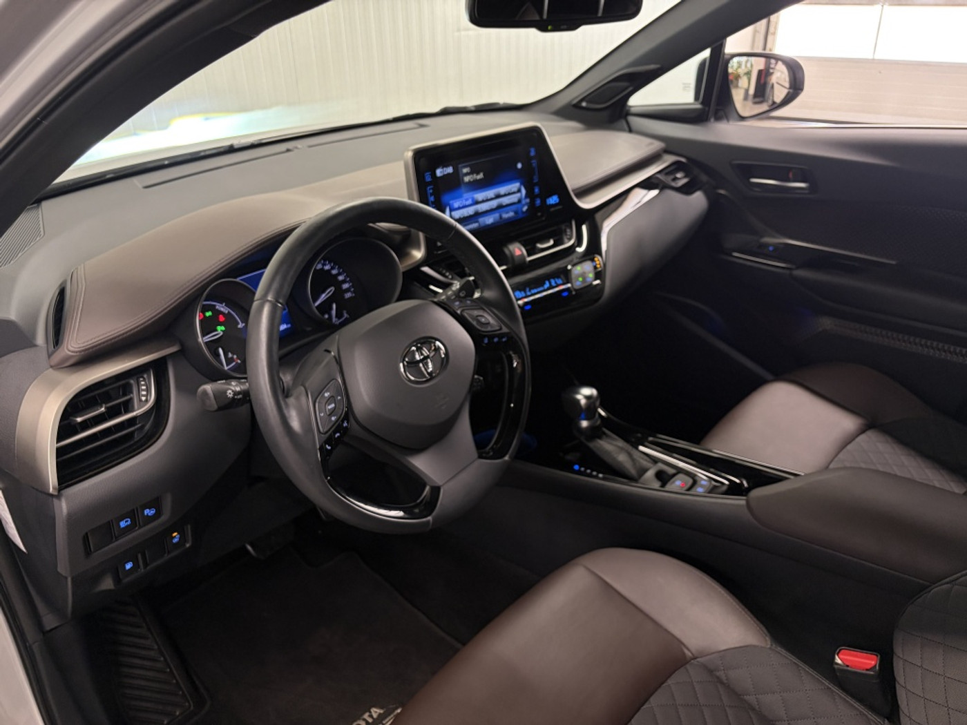 Foto van Toyota Toyota C-hr