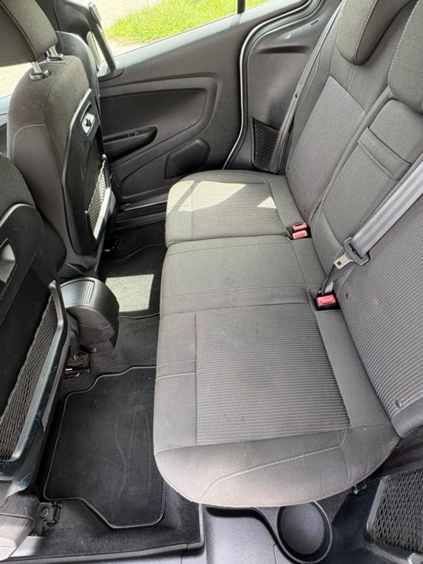 Foto van Ford B-max