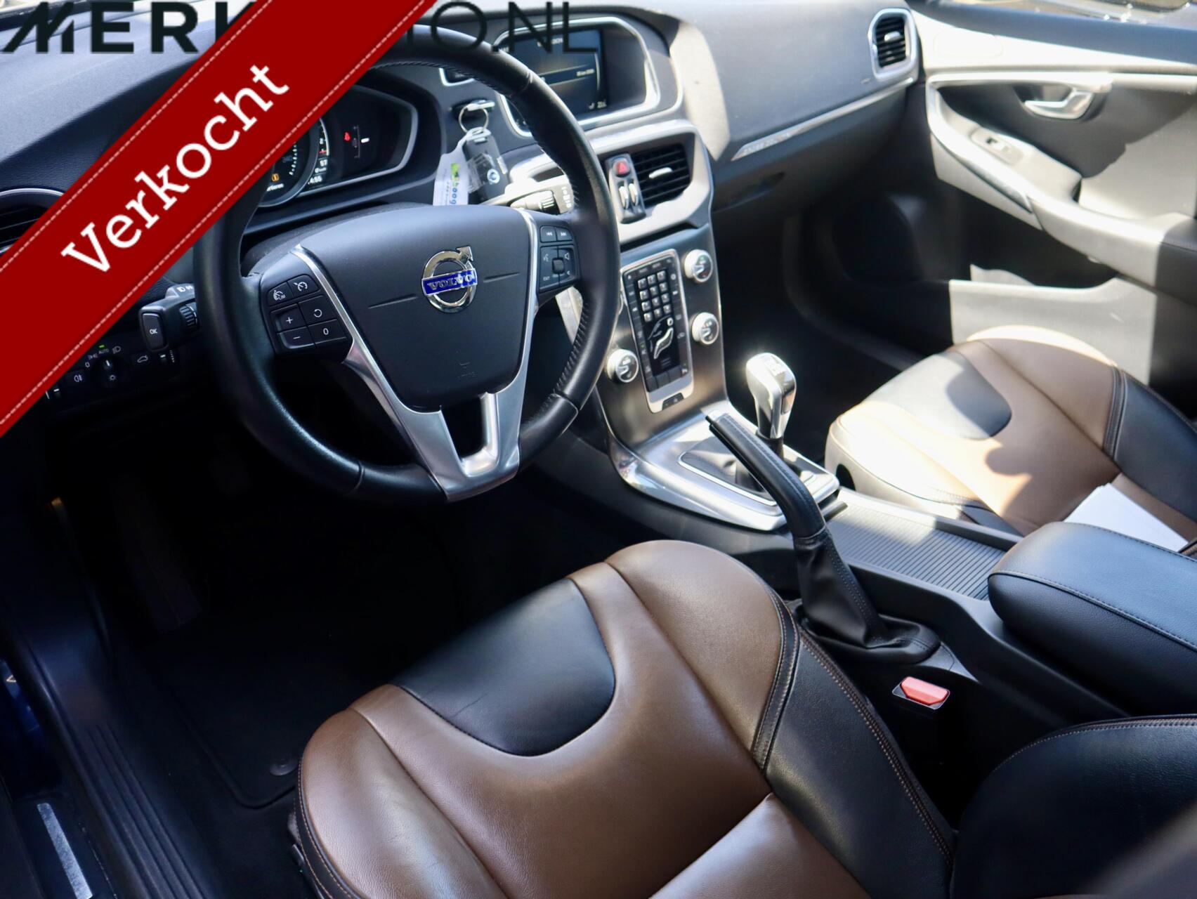Foto van Volvo V40 Cross Country