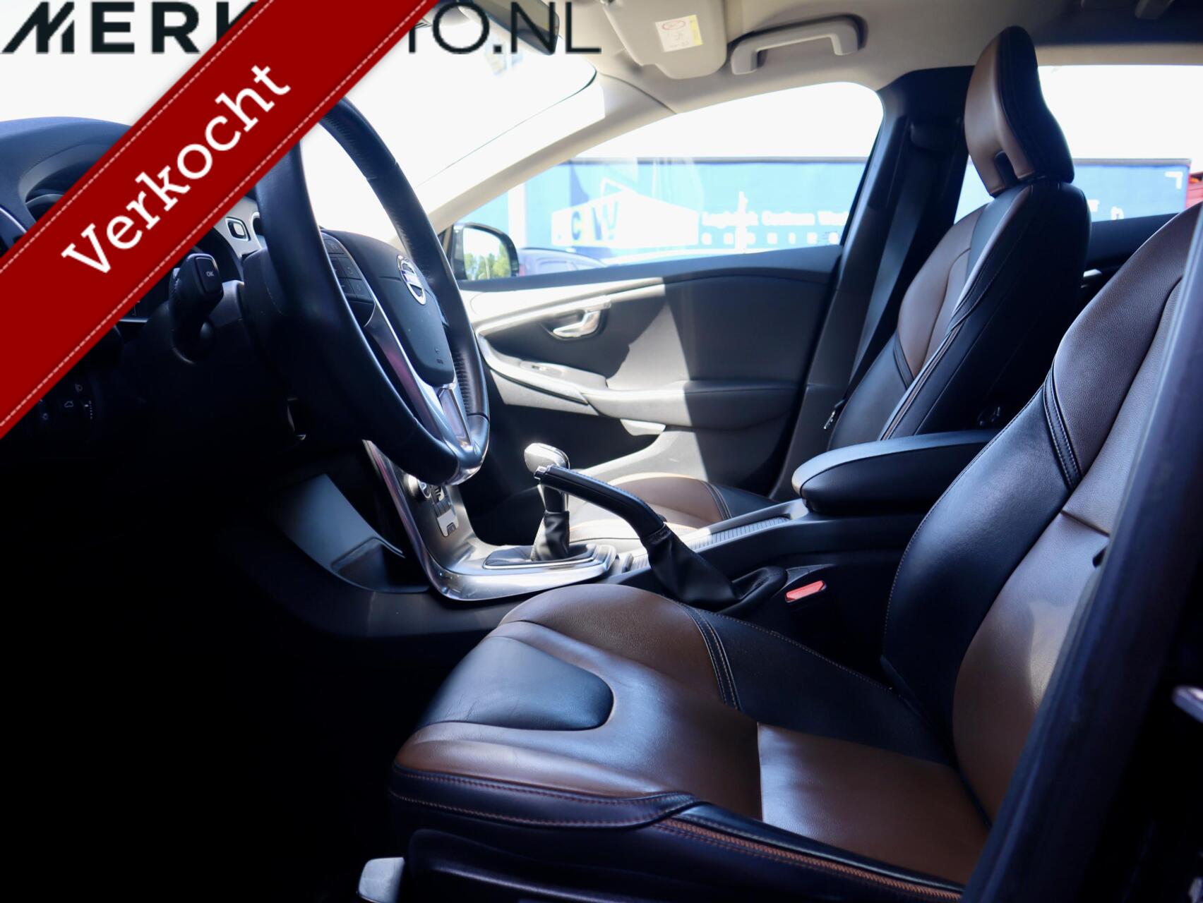 Foto van Volvo V40 Cross Country