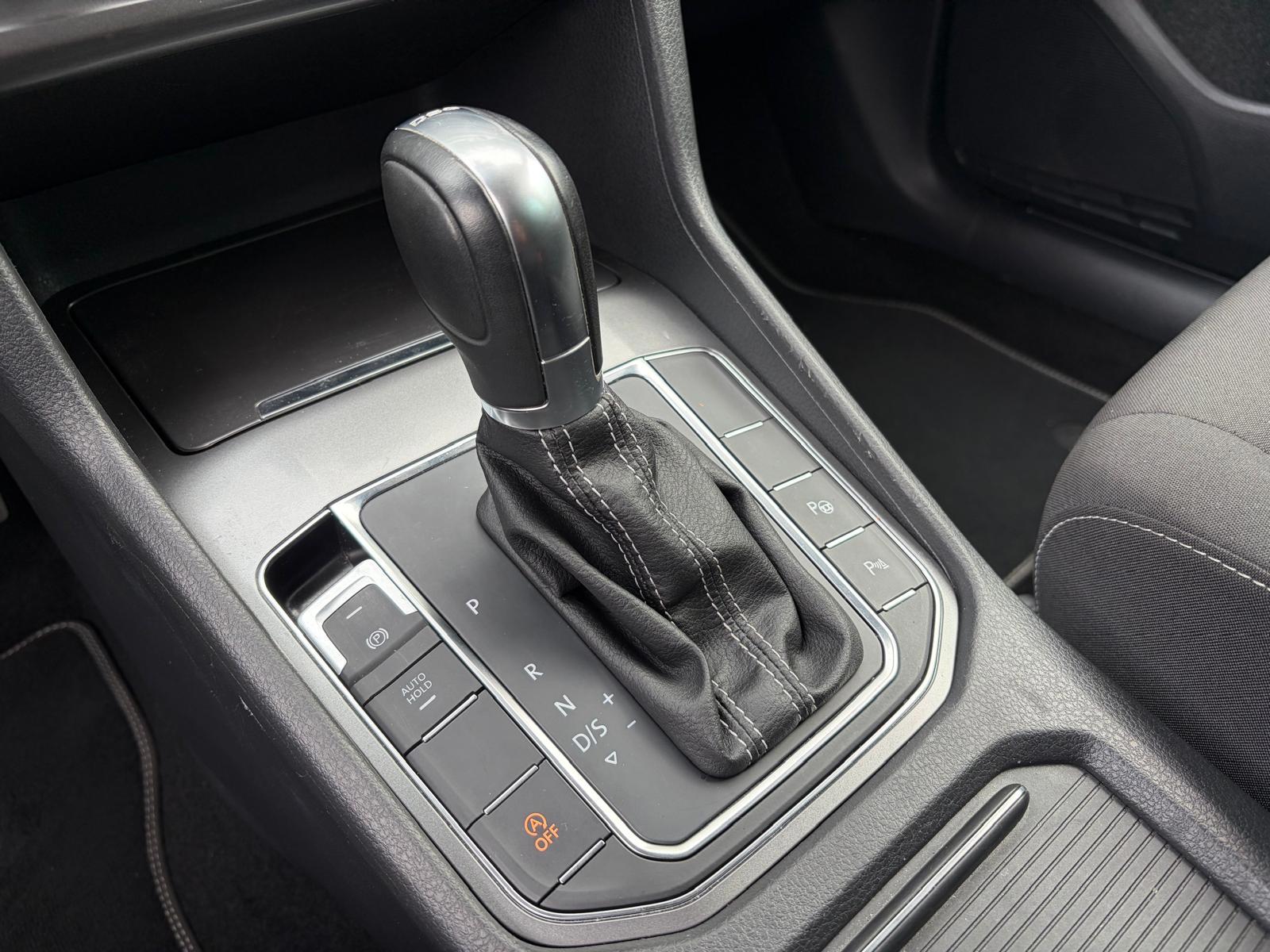 Foto van Volkswagen Golf Sportsvan