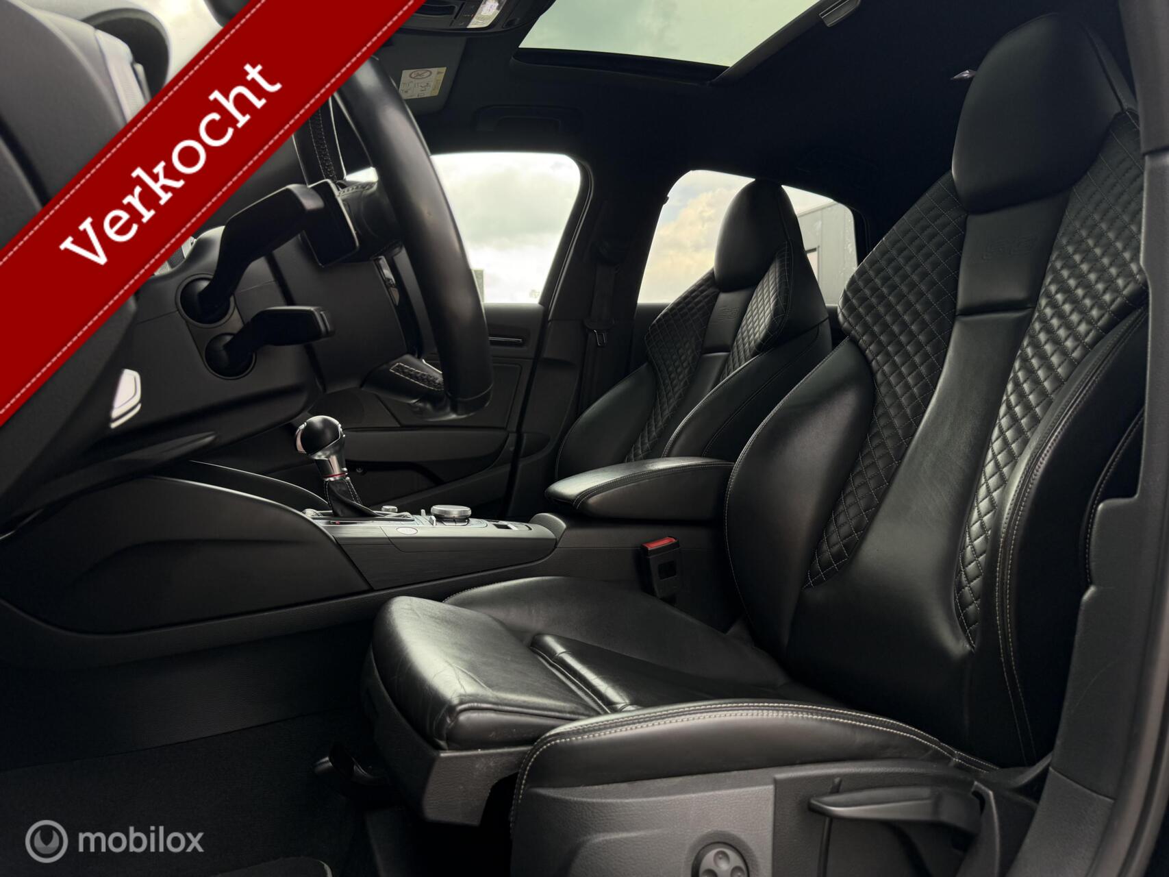 Foto van Audi S3 Limousine