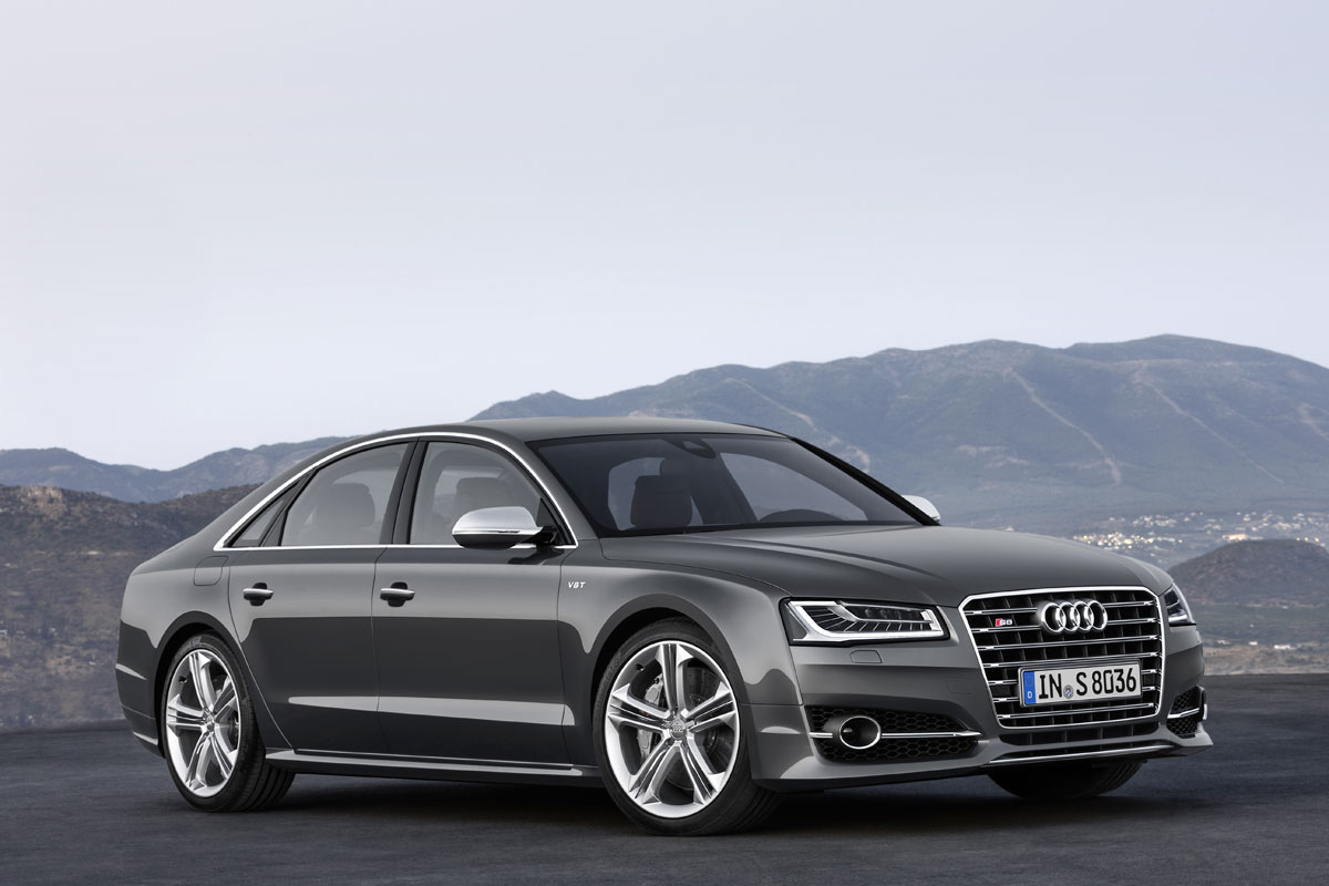 Audi A8 4.0 TFSI S8 q. PL+ 2015 - voorkant