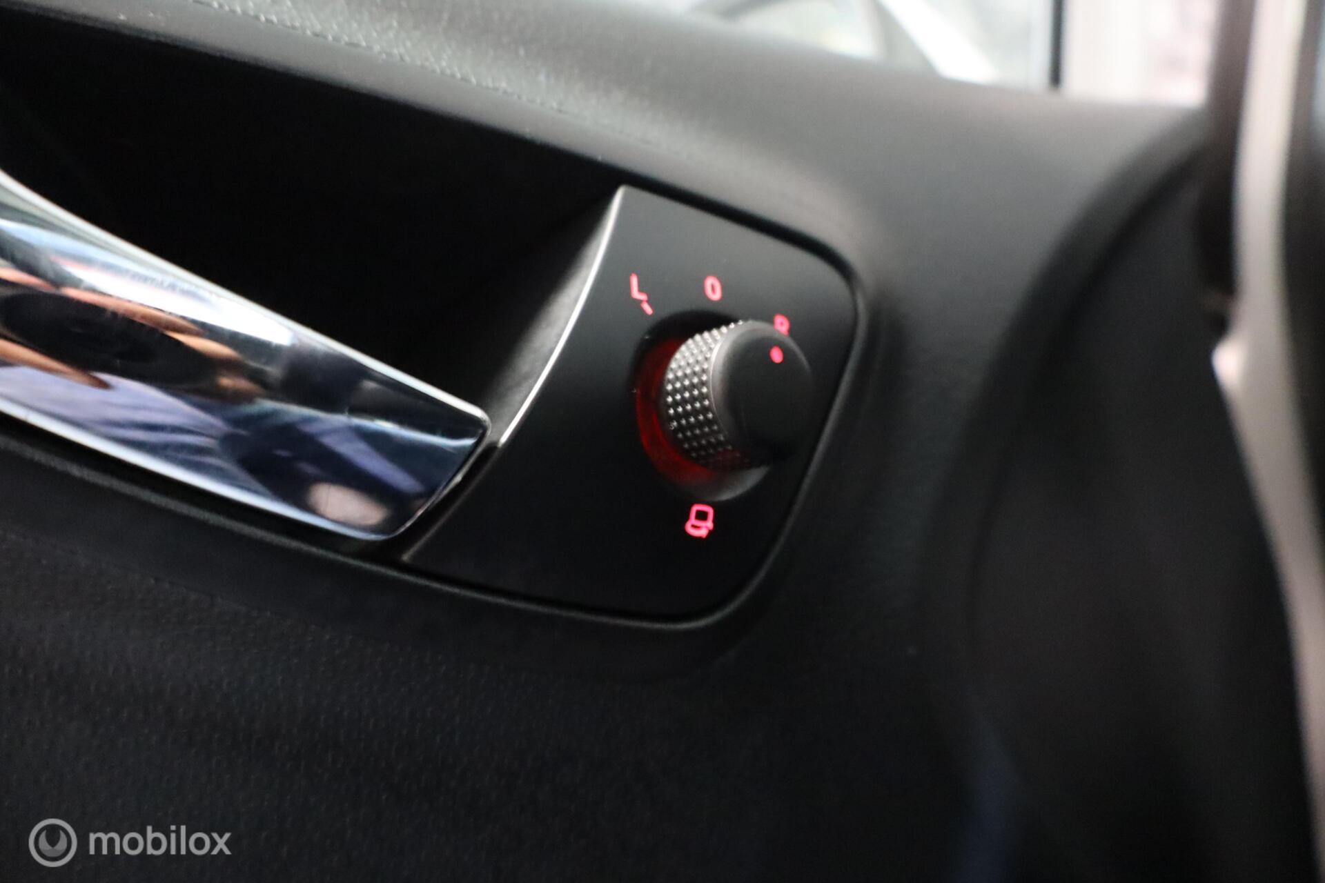 Foto van Seat Ibiza ST