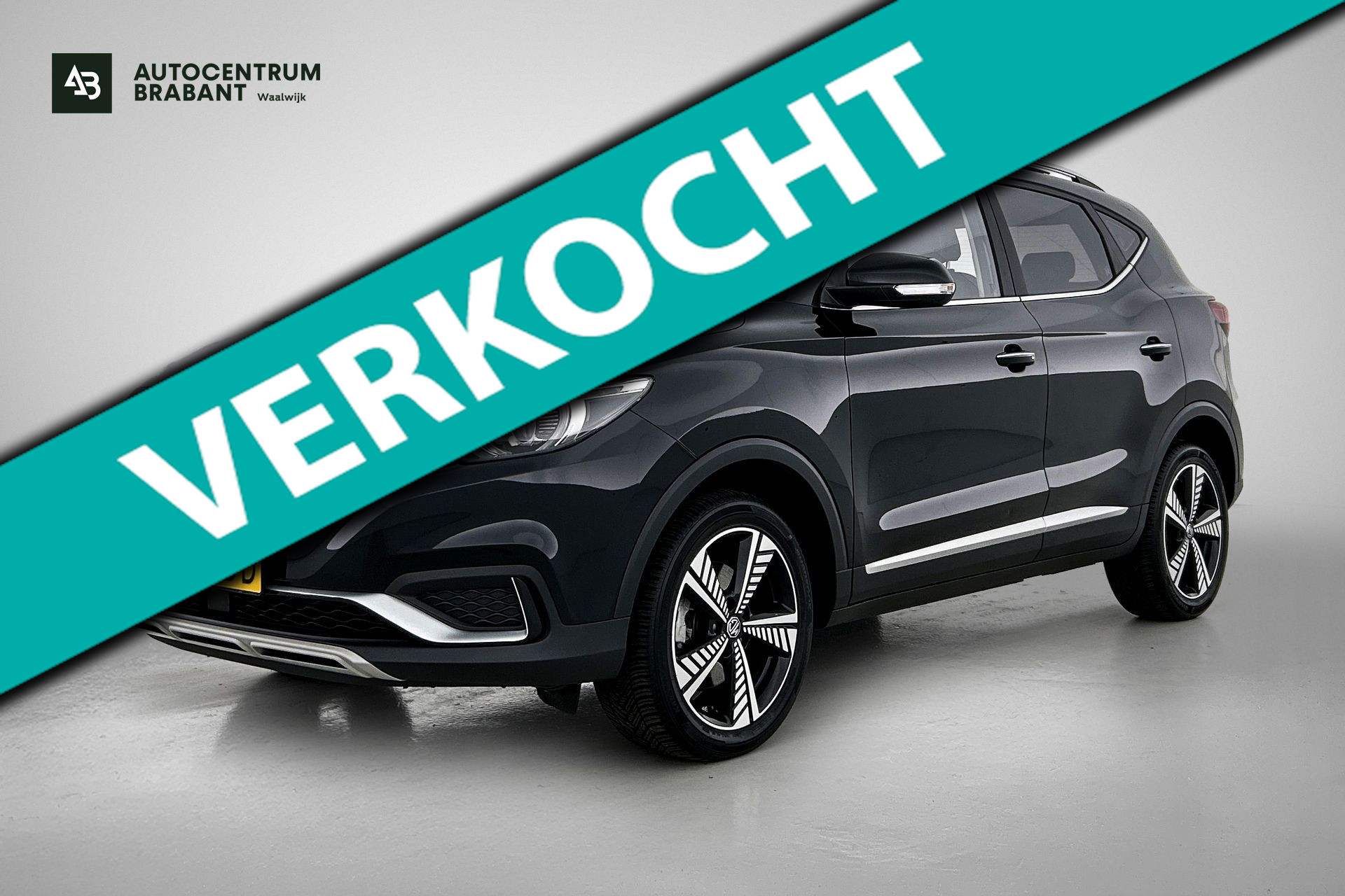 MG MG ZS Ev EV Luxury 45 kWh (NL-auto, Panoramadak, Camera, Navi, StoelV, Parkeersensoren, Leder, ETc) 2020 - voorkant