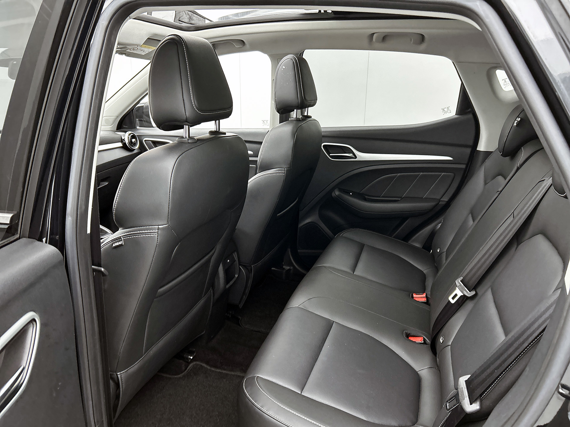 Foto van MG MG ZS Ev
