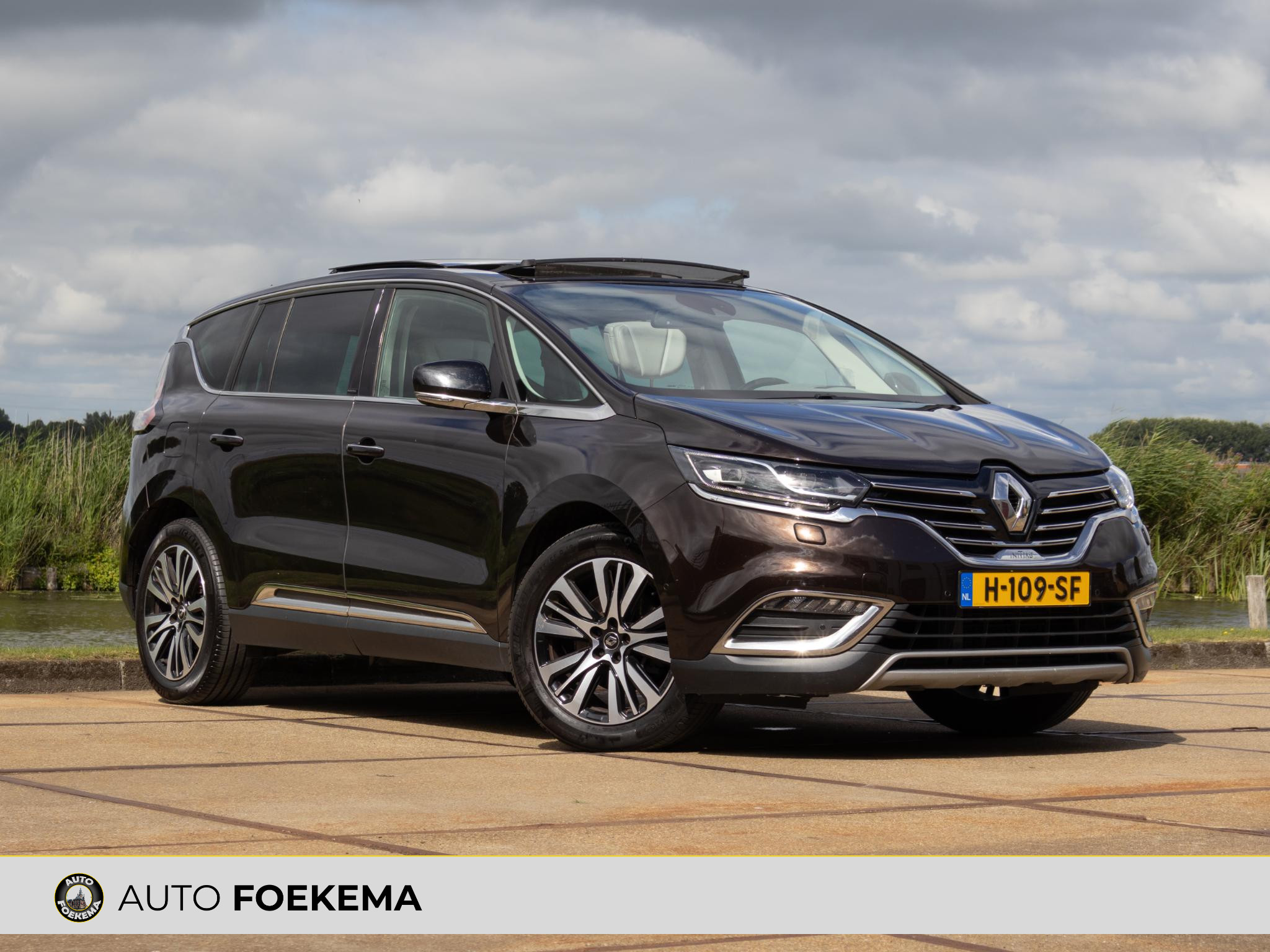 Renault Espace 1.6 TCe Initiale Paris 7p. 2015 - voorkant