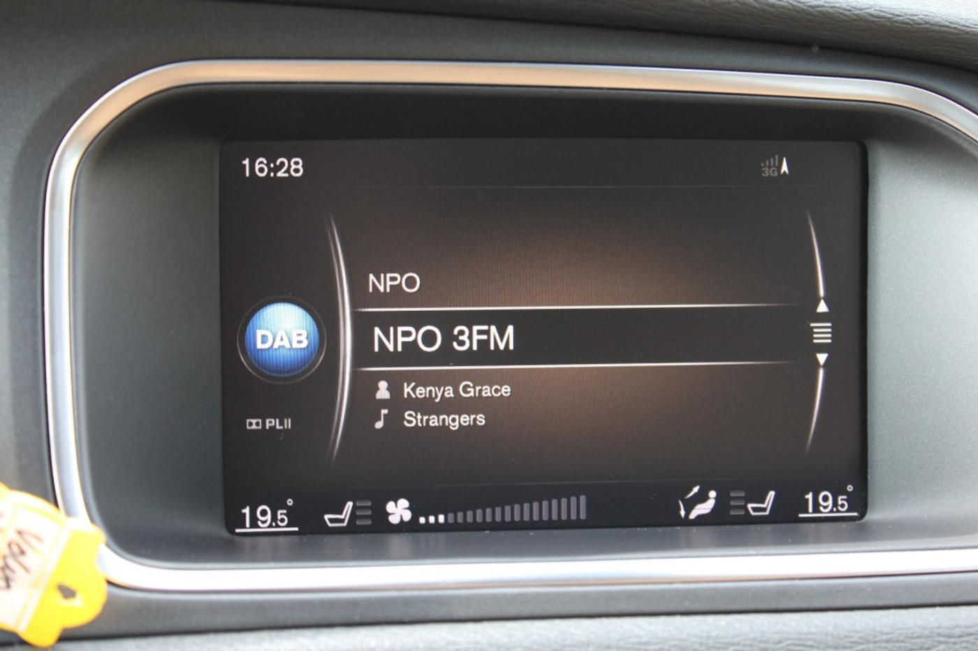 Foto van Volvo V40 Cross Country