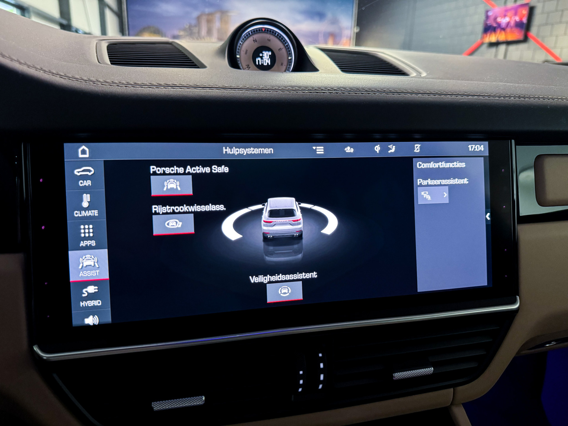 Foto van Porsche Cayenne E-hybrid