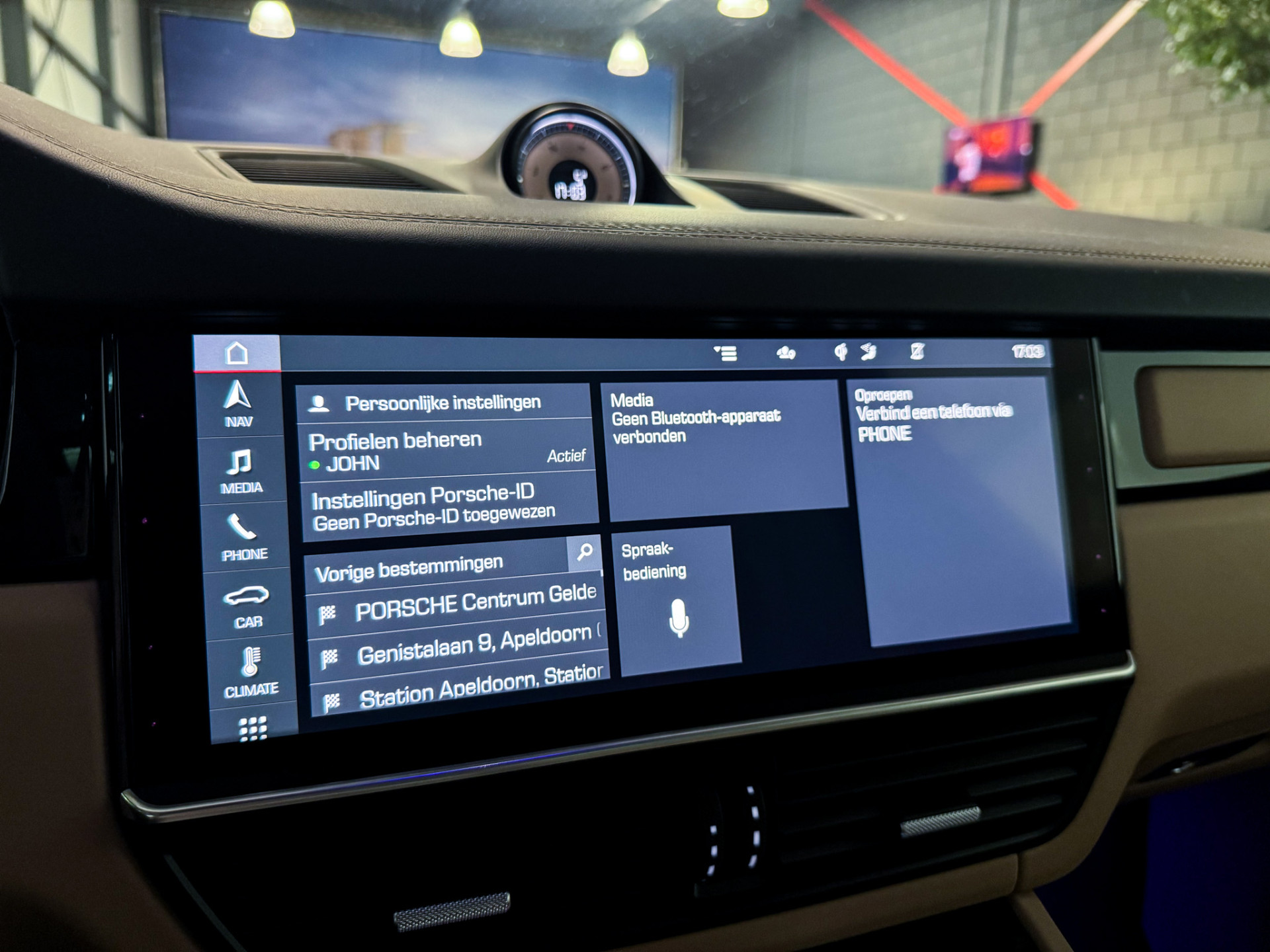 Foto van Porsche Cayenne E-hybrid
