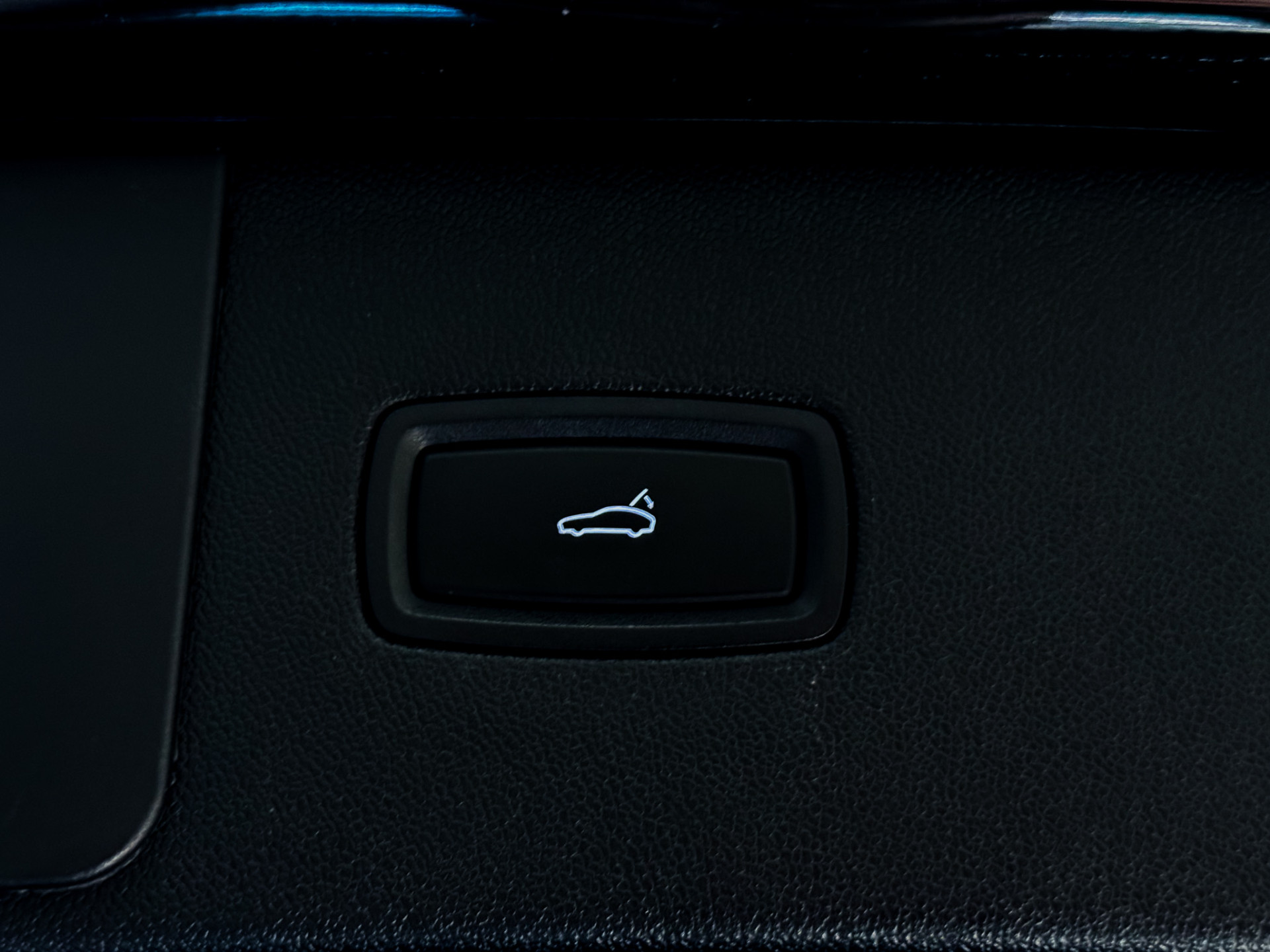 Foto van Porsche Cayenne E-hybrid