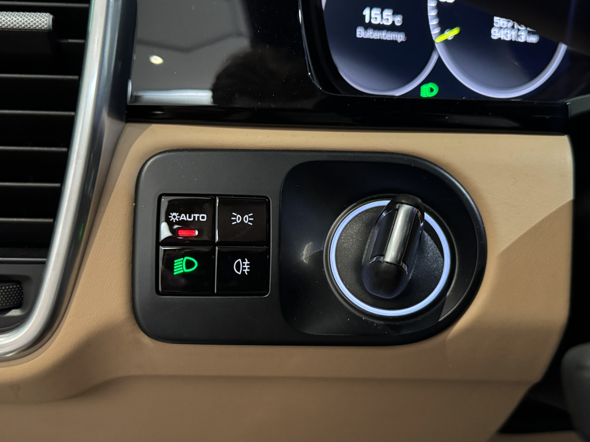 Foto van Porsche Cayenne E-hybrid