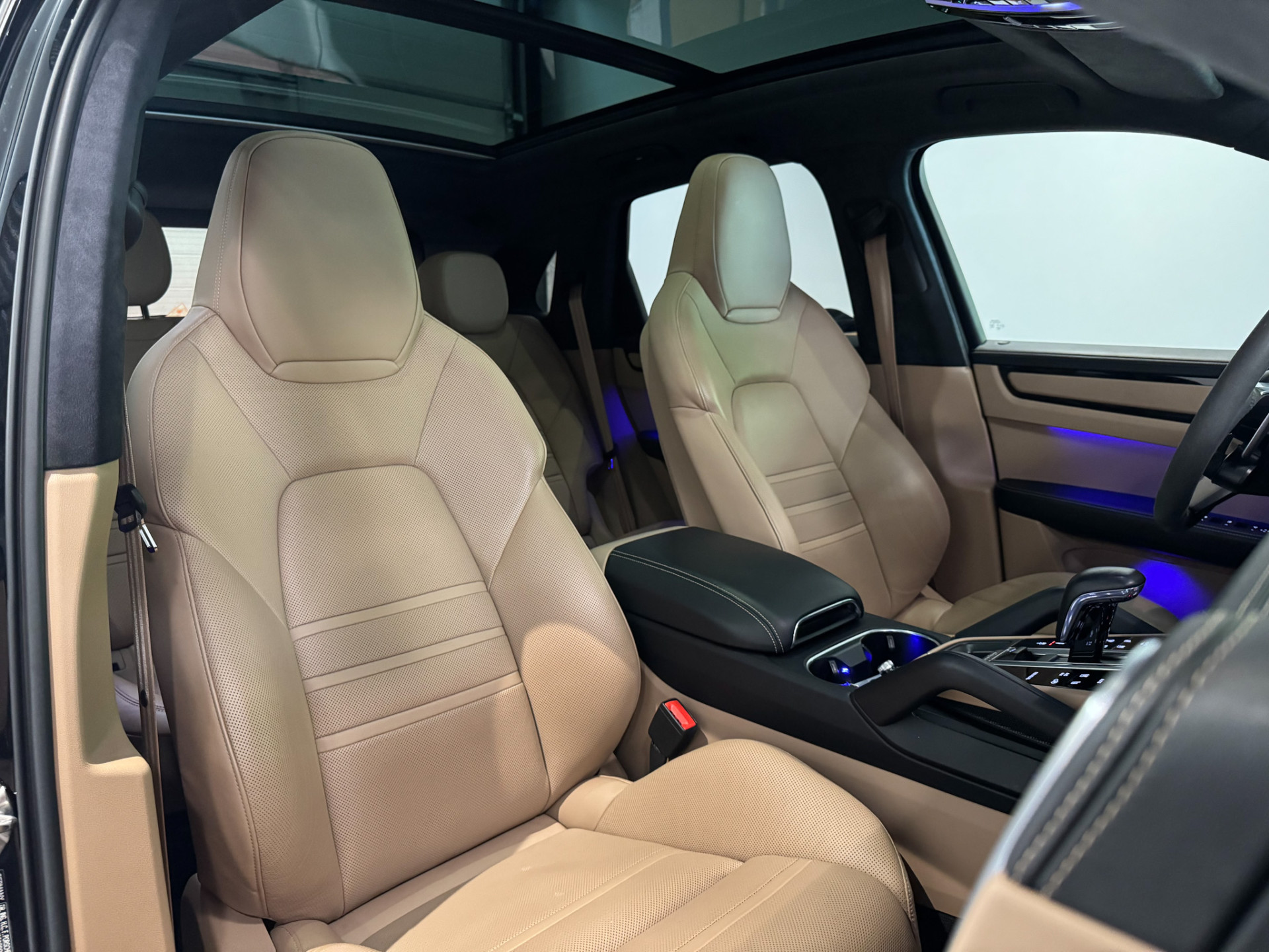 Foto van Porsche Cayenne E-hybrid