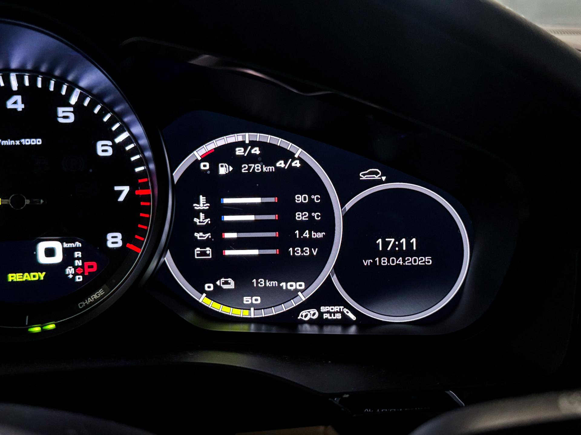 Foto van Porsche Cayenne E-hybrid