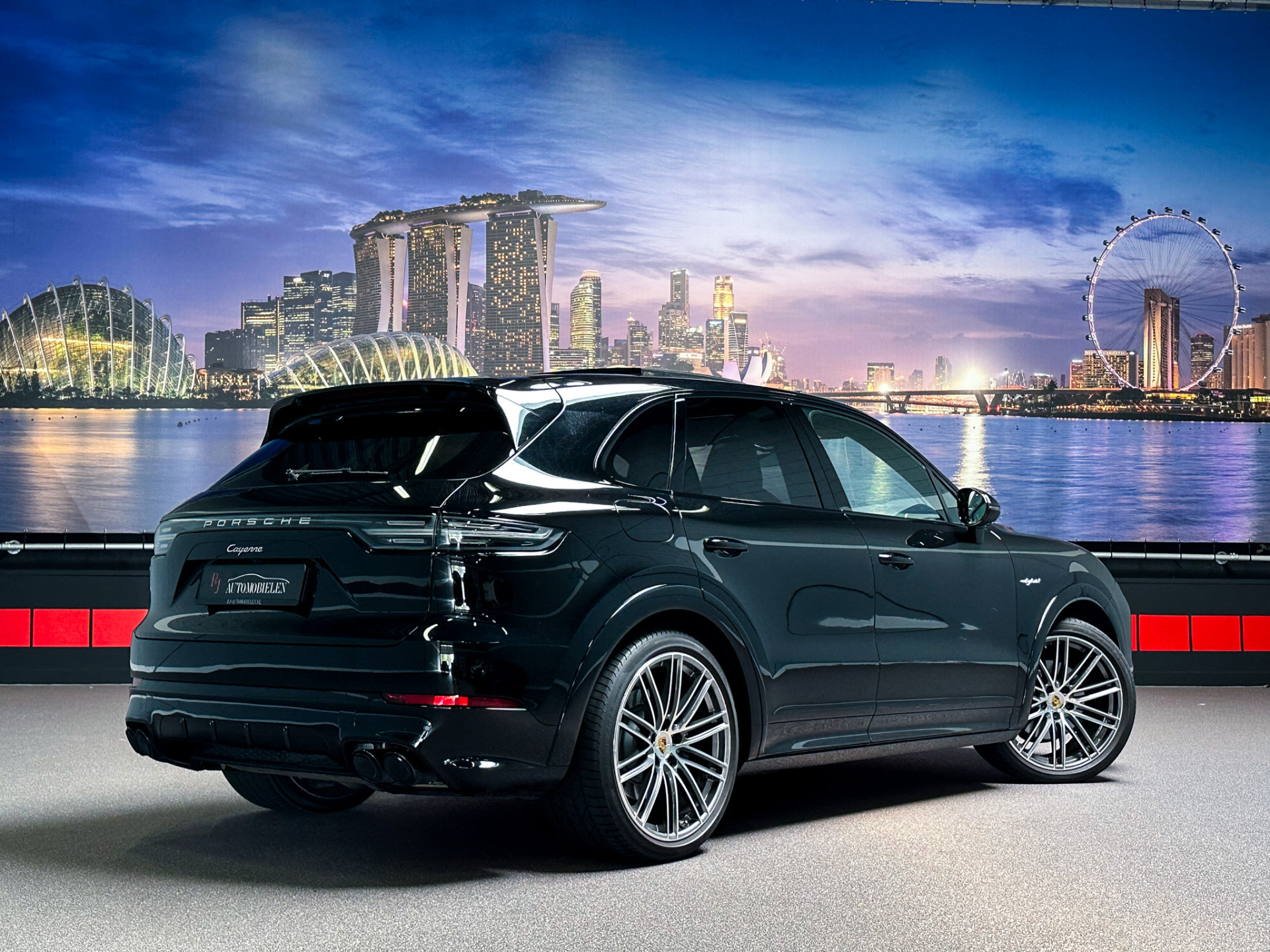 Foto van Porsche Cayenne E-hybrid
