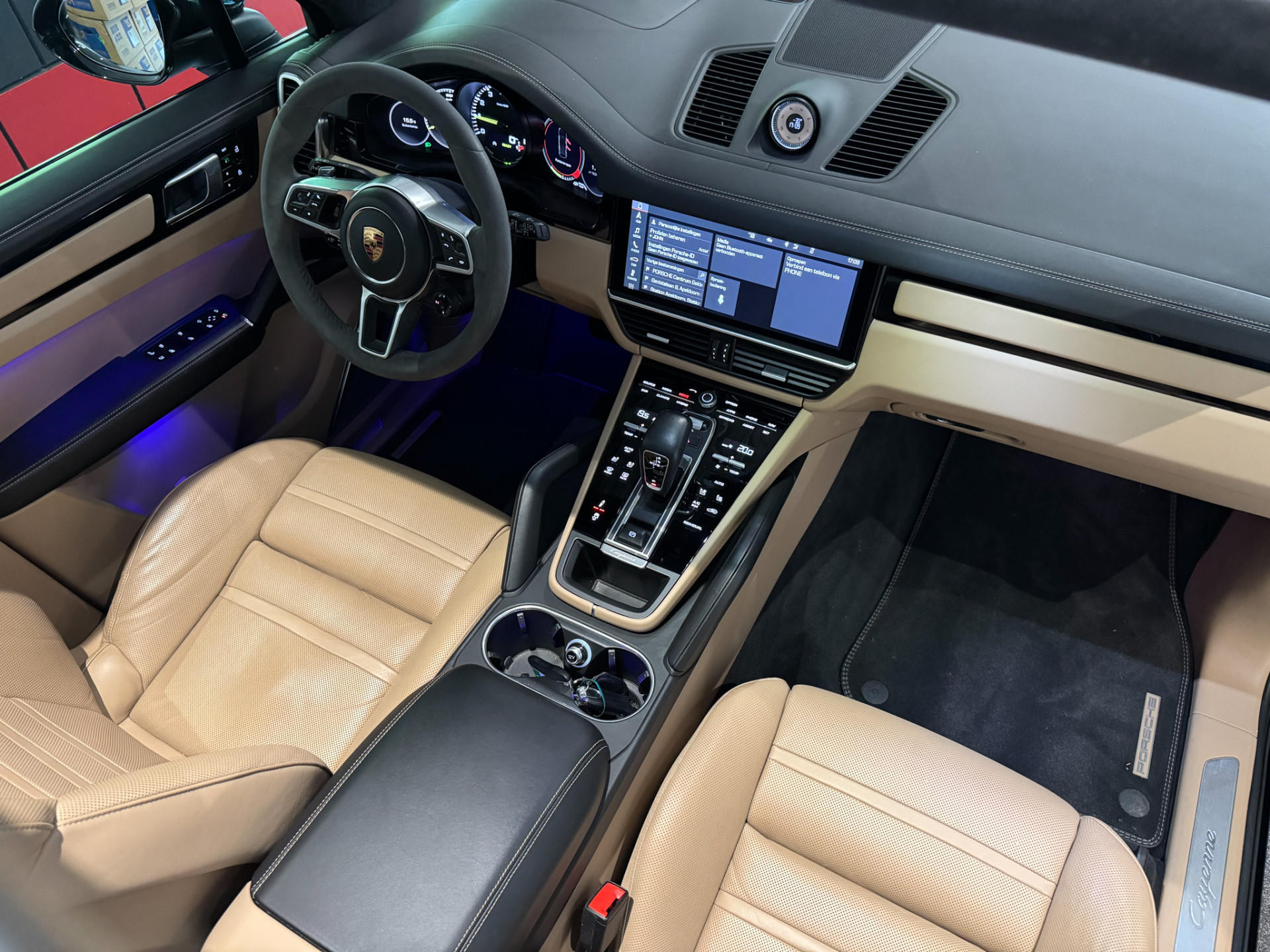Foto van Porsche Cayenne E-hybrid
