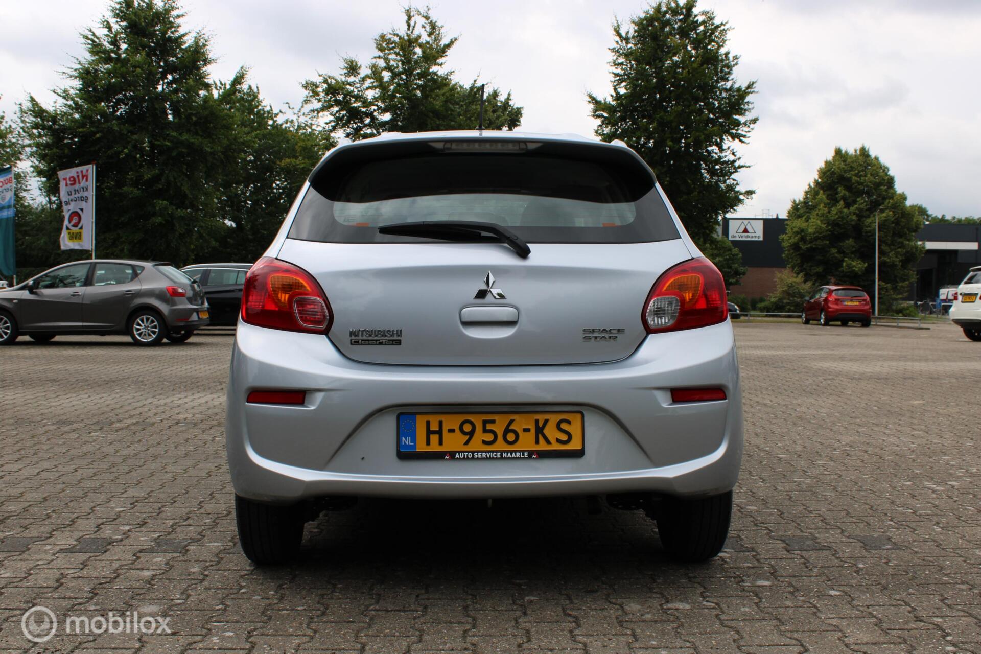 Foto van Mitsubishi Space Star