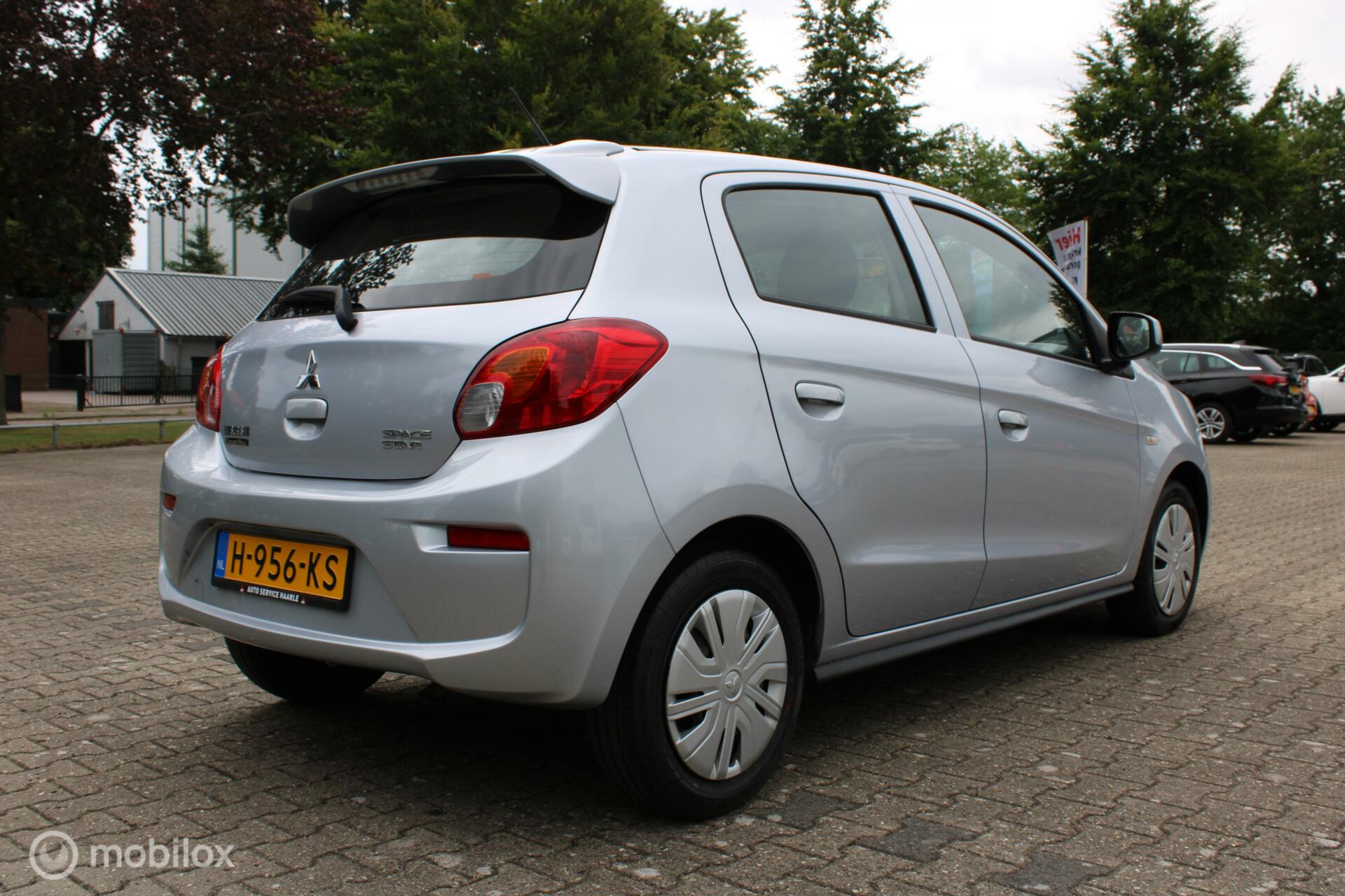 Foto van Mitsubishi Space Star