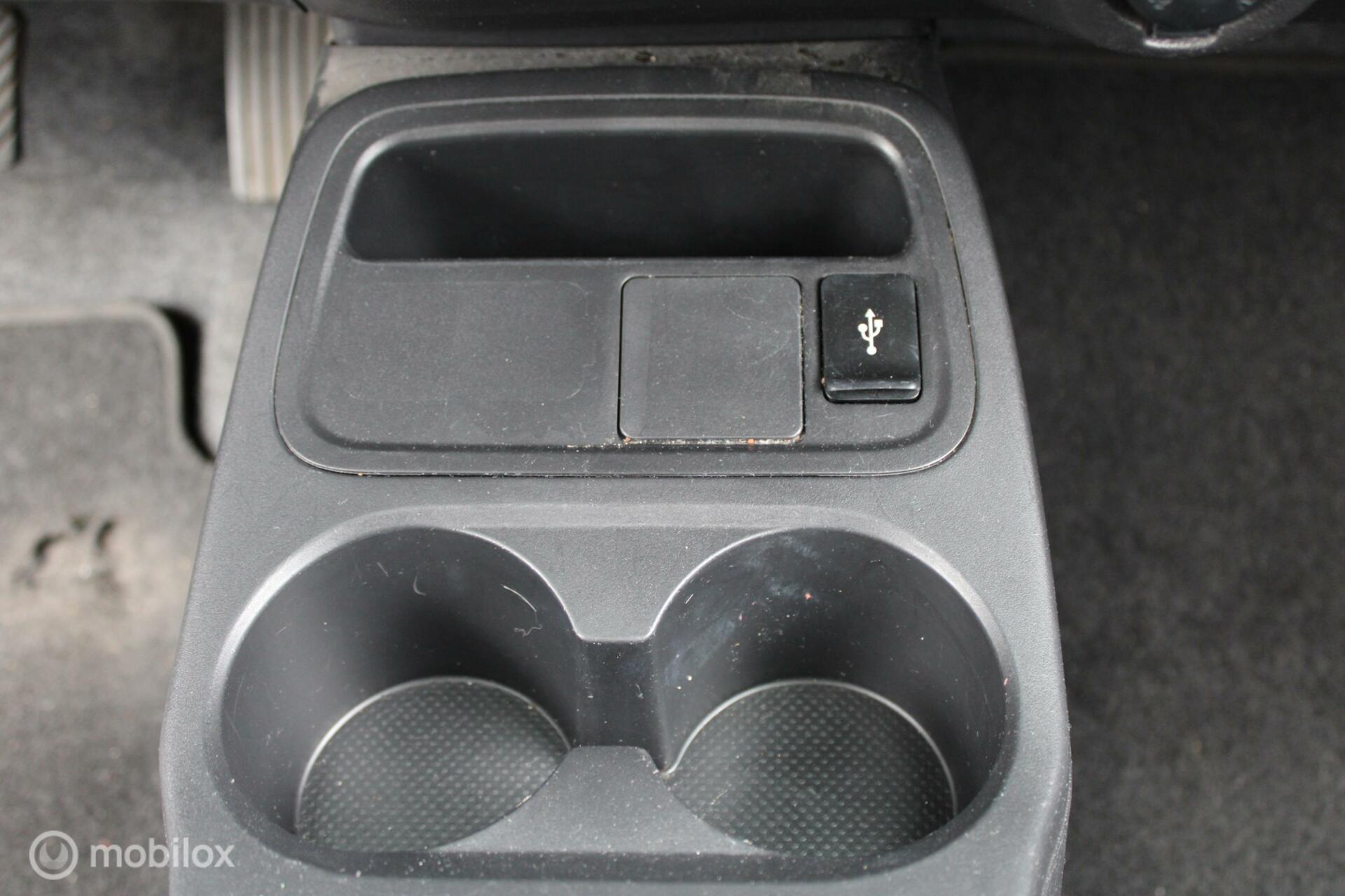 Foto van Mitsubishi Space Star