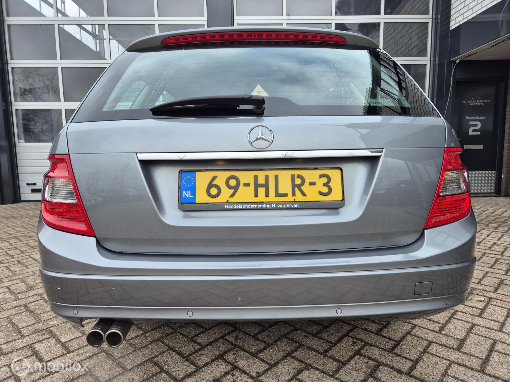 Foto van Mercedes-Benz C 180 Kompressor